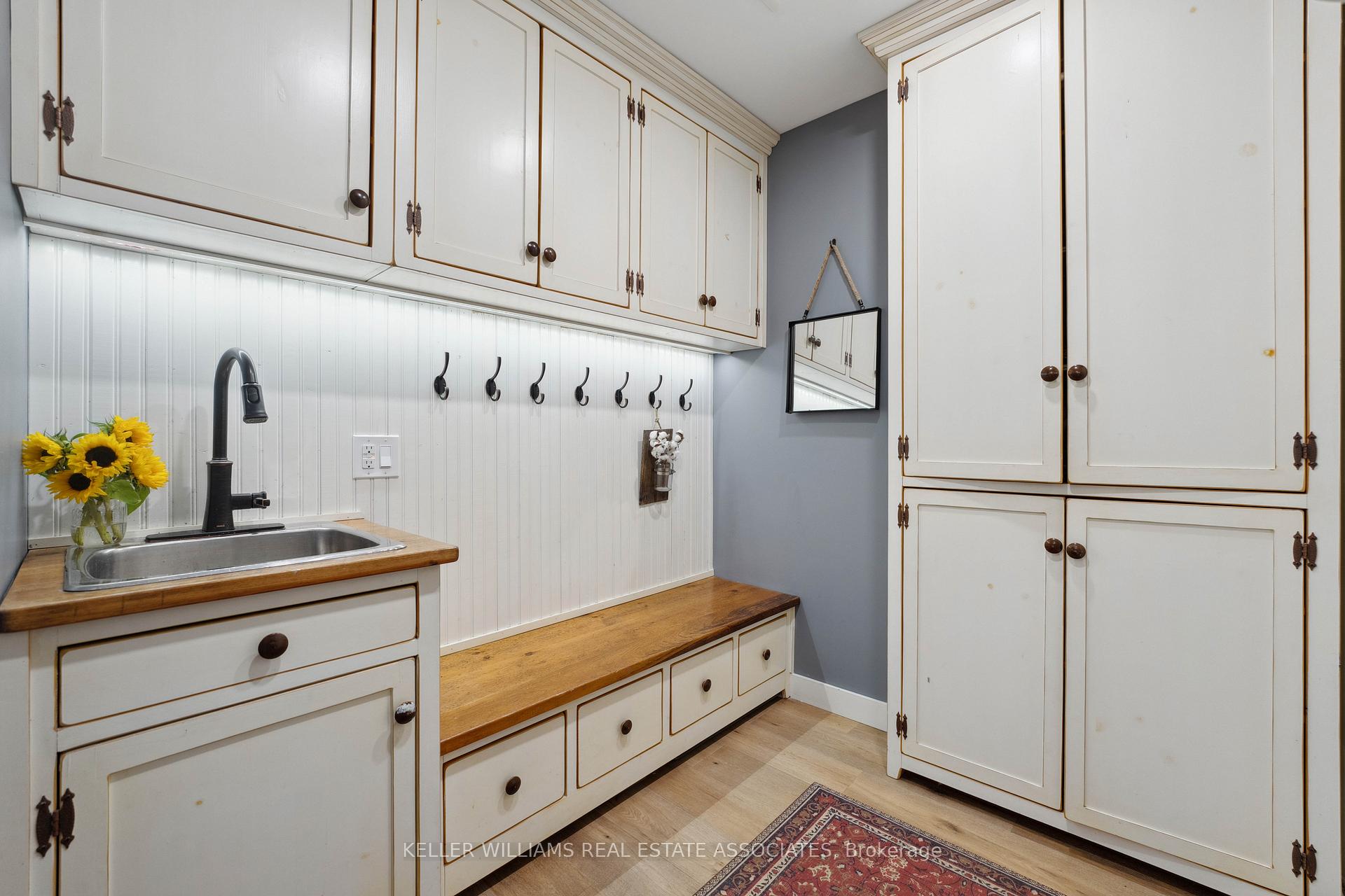Photo 19 of 2309 Blue Oak Circle, Oakville, Westmount — HOMEH