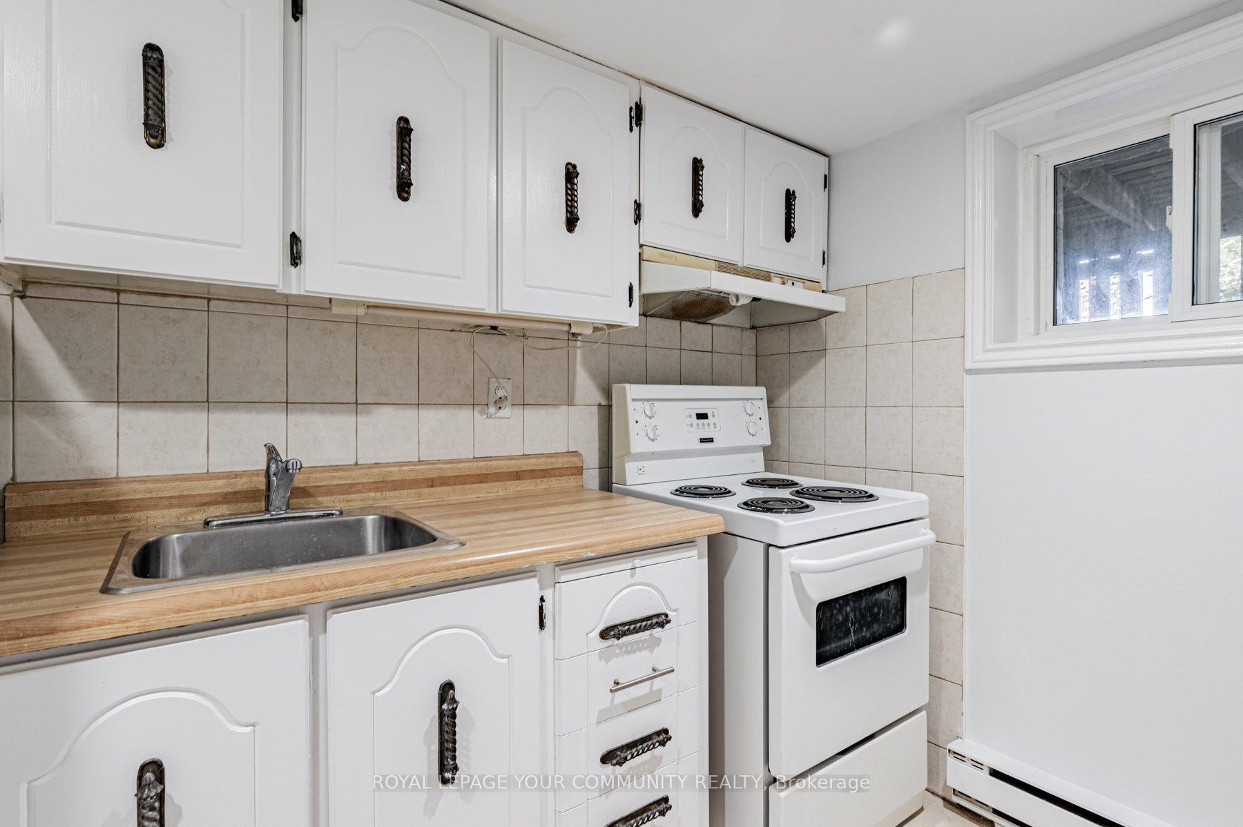 Photo 4 of Unit bsmnt, 110 Gothic Avenue, Toronto, High Park North — HOMEH