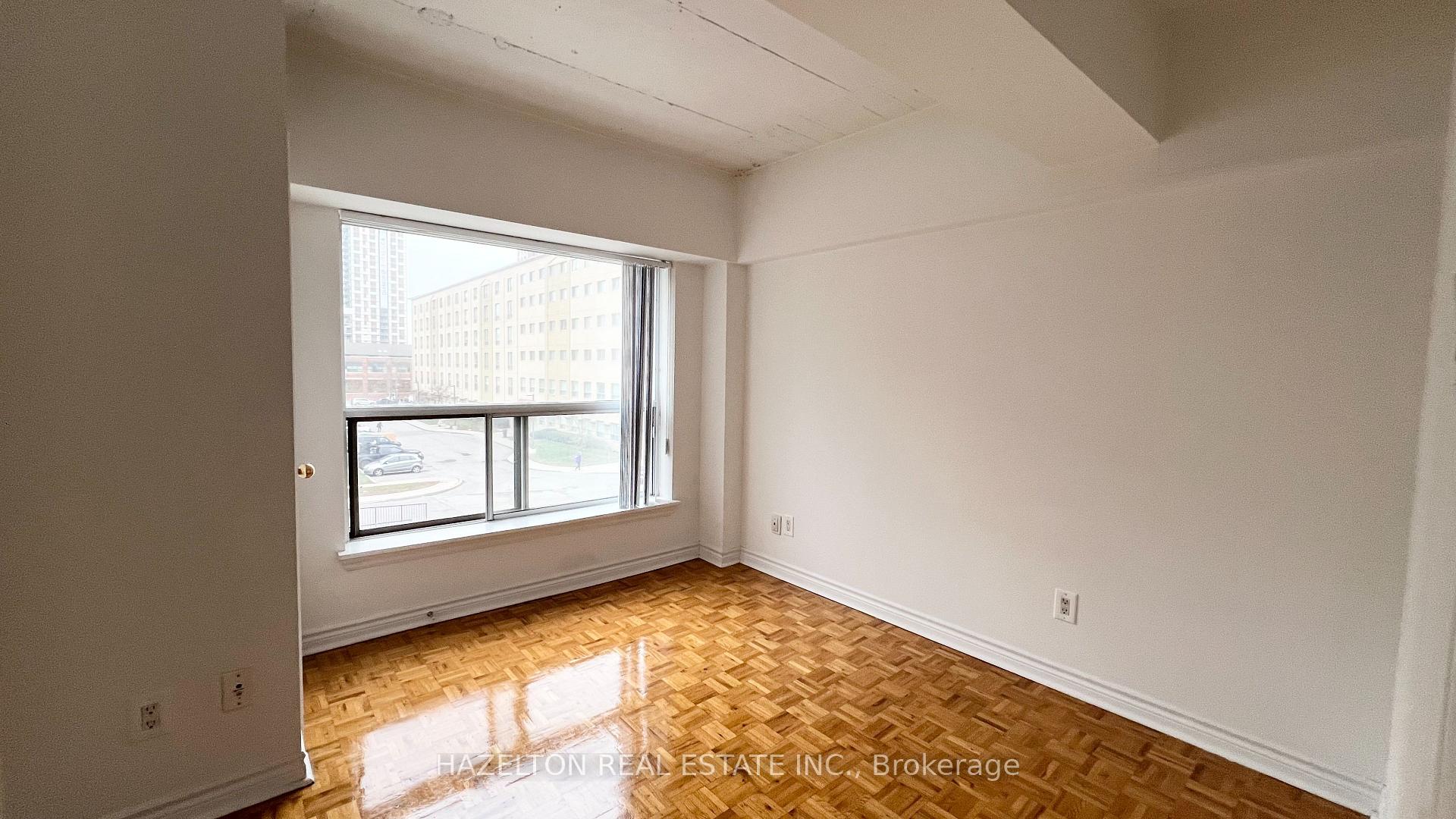 Photo 11 of Unit 509, 806 Lansdowne Avenue, Toronto, Dovercourt-Wallace Emerson-Junction — HOMEH