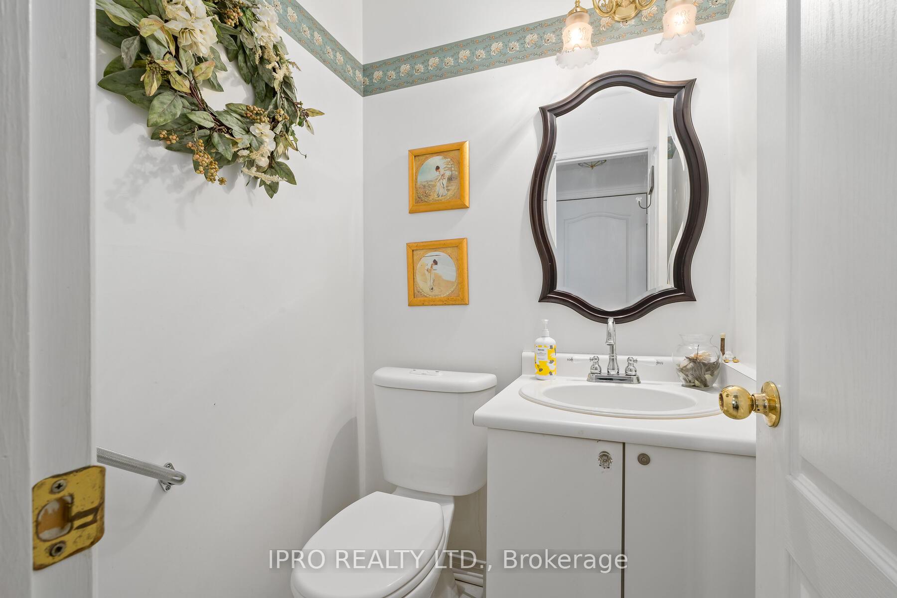 Photo 19 of 102 James Young Drive, Halton Hills, Georgetown — HOMEH