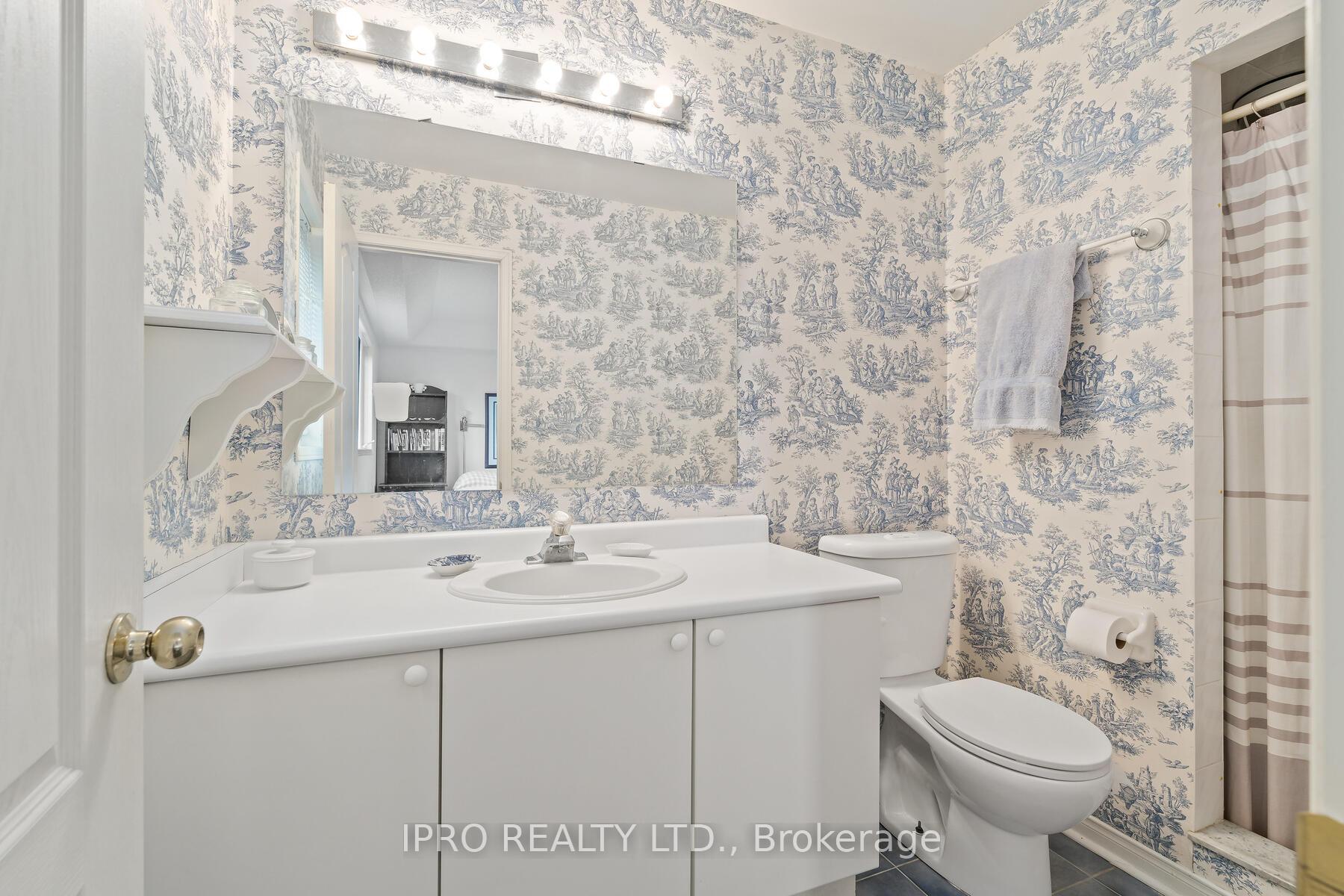 Photo 25 of 102 James Young Drive, Halton Hills, Georgetown — HOMEH