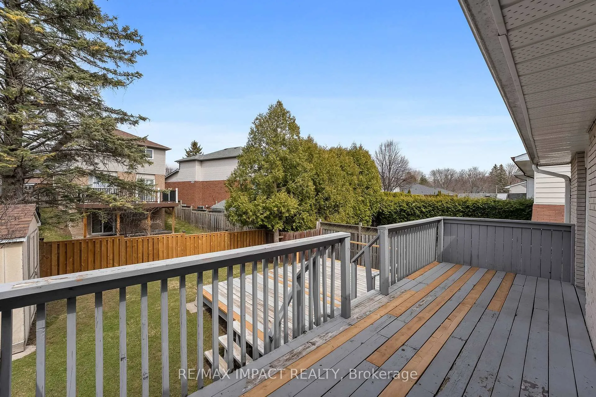 Photo 38 of 261 Kensington Crescent, Oshawa, Centennial — HOMEH