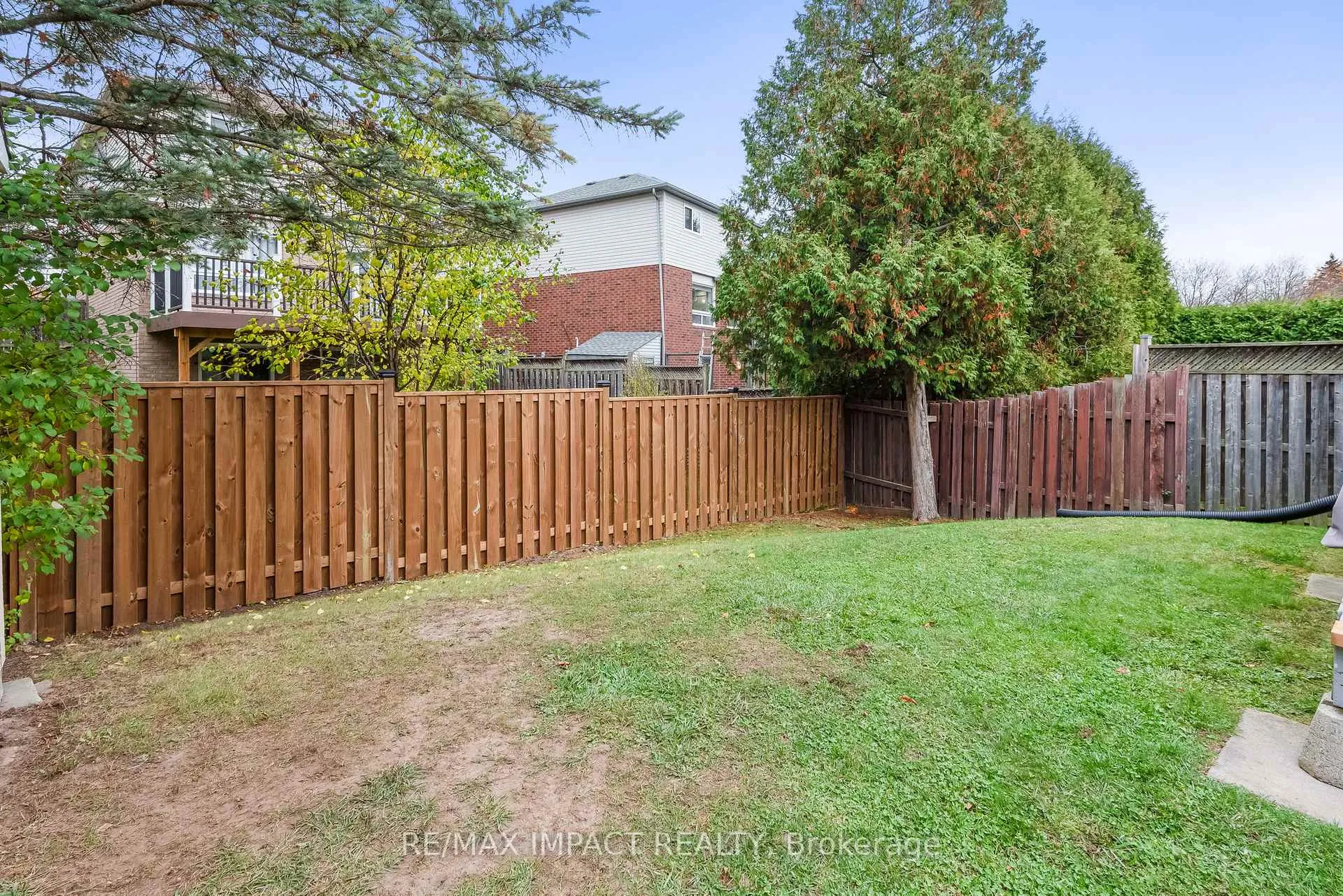 Photo 44 of 261 Kensington Crescent, Oshawa, Centennial — HOMEH