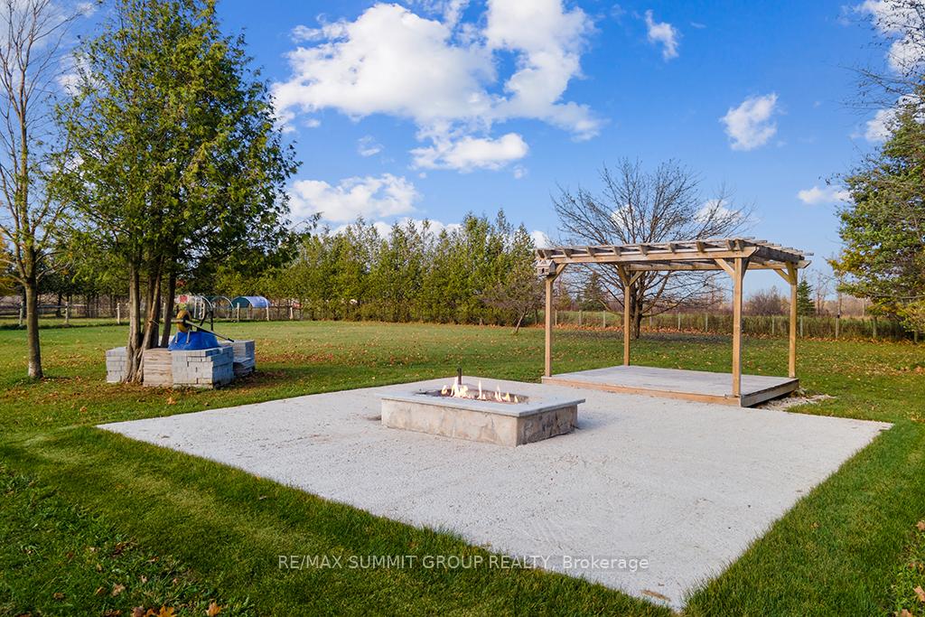Photo 32 of 812143 East Back Line, Grey Highlands — HOMEH