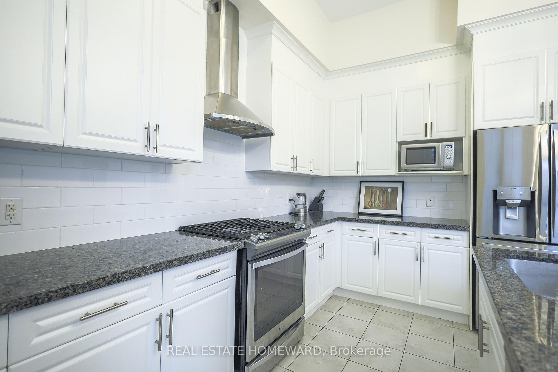 Photo 18 of 9 Dancing Waters Road, Brampton, Bram West — HOMEH