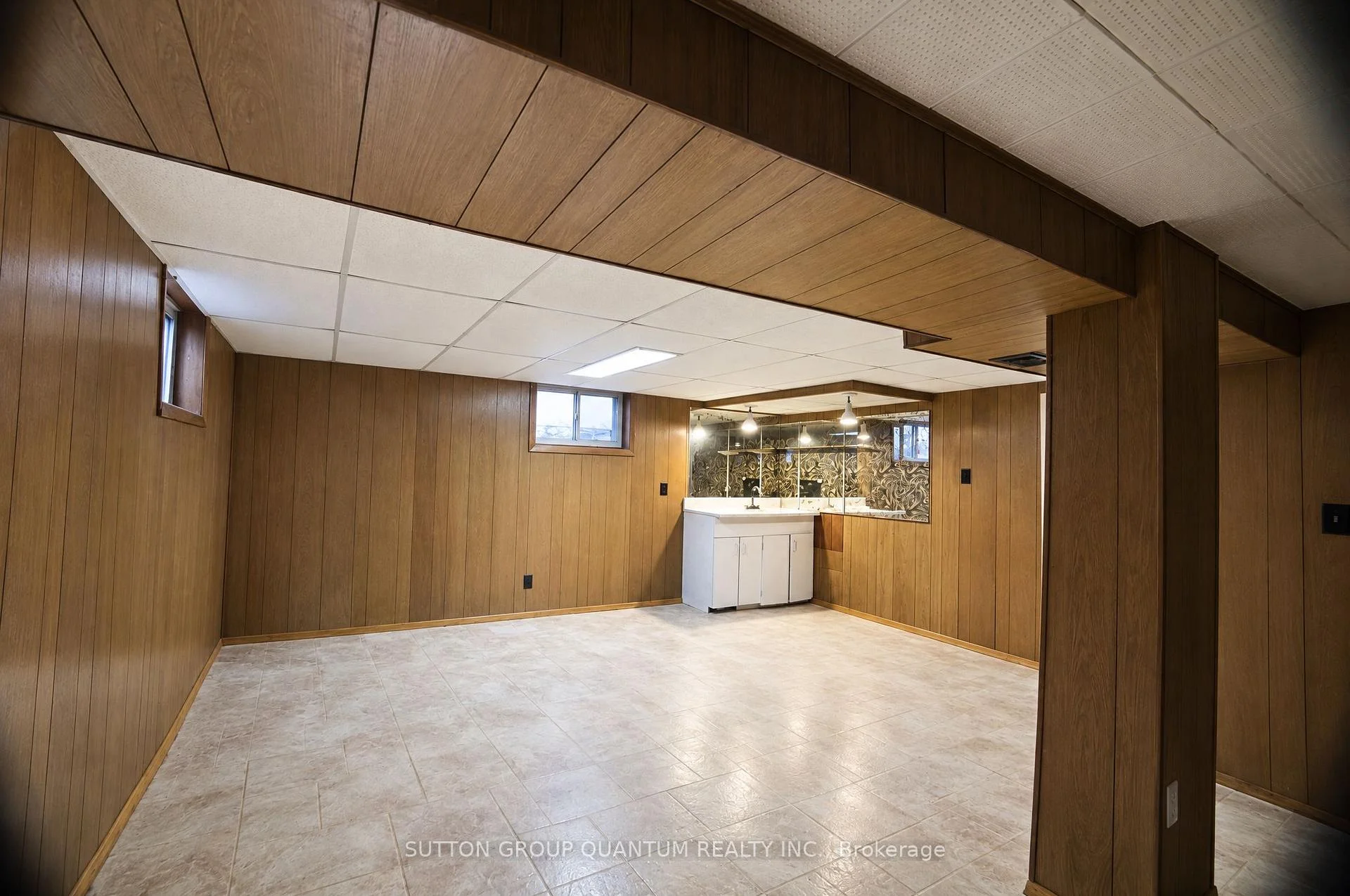 Photo 15 of 74 Cannon Road, Etobicoke, Stonegate-Queensway — HOMEH
