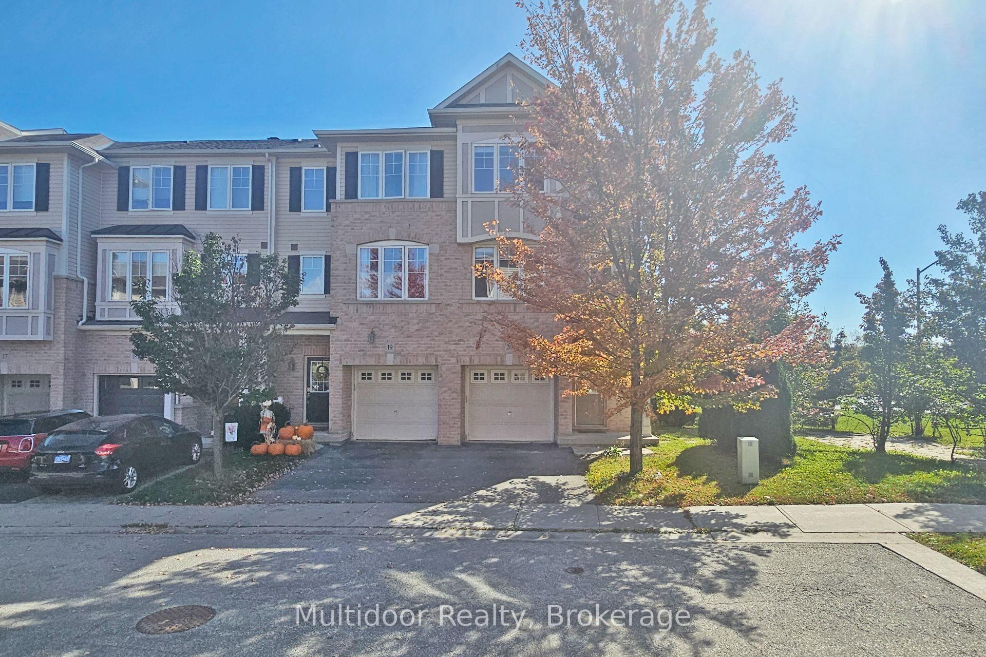 Photo 1 of Unit 20, 2006 Trawden Way, Oakville, Bronte Creek — HOMEH