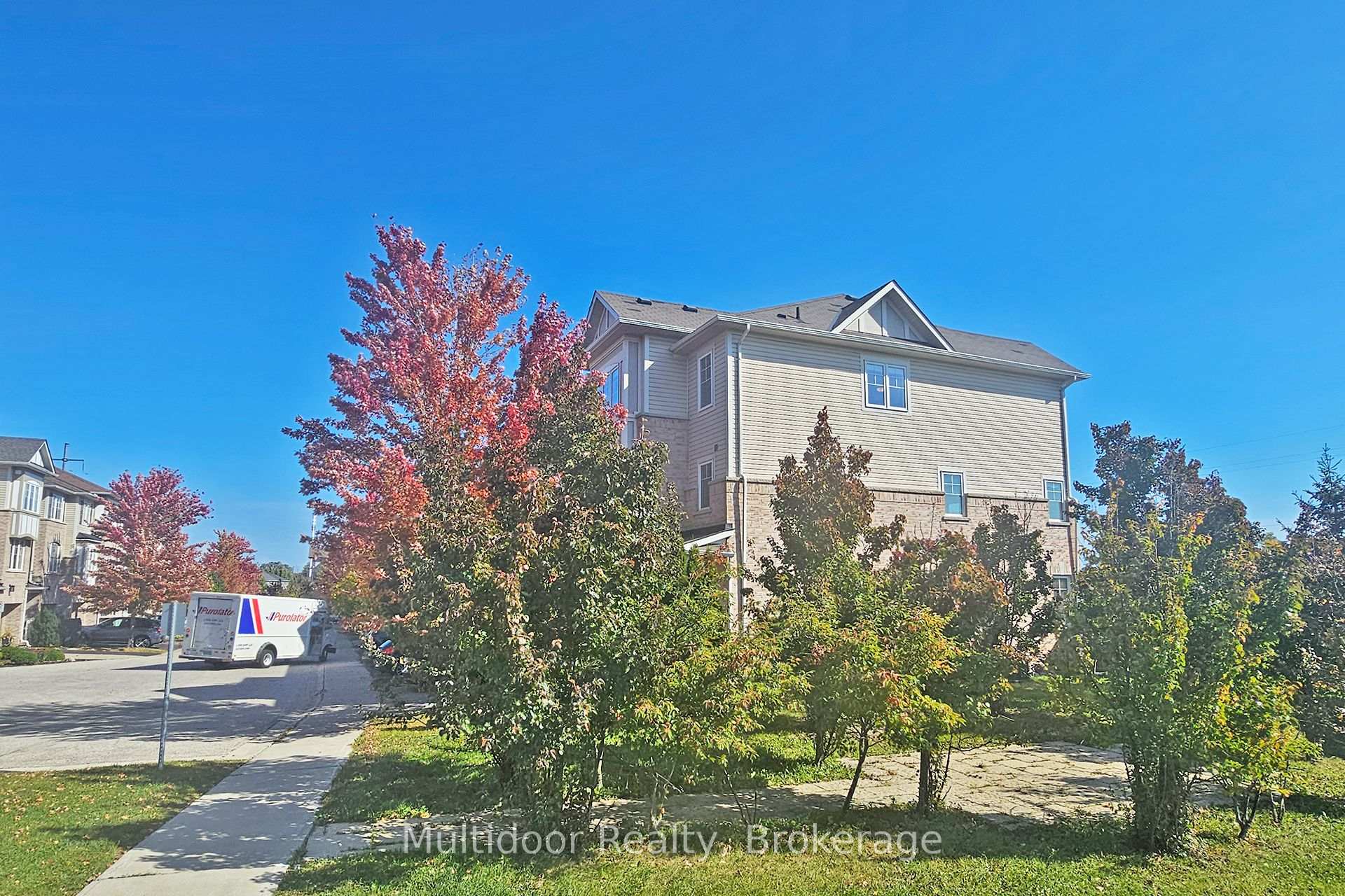 Photo 30 of Unit 20, 2006 Trawden Way, Oakville, Bronte Creek — HOMEH
