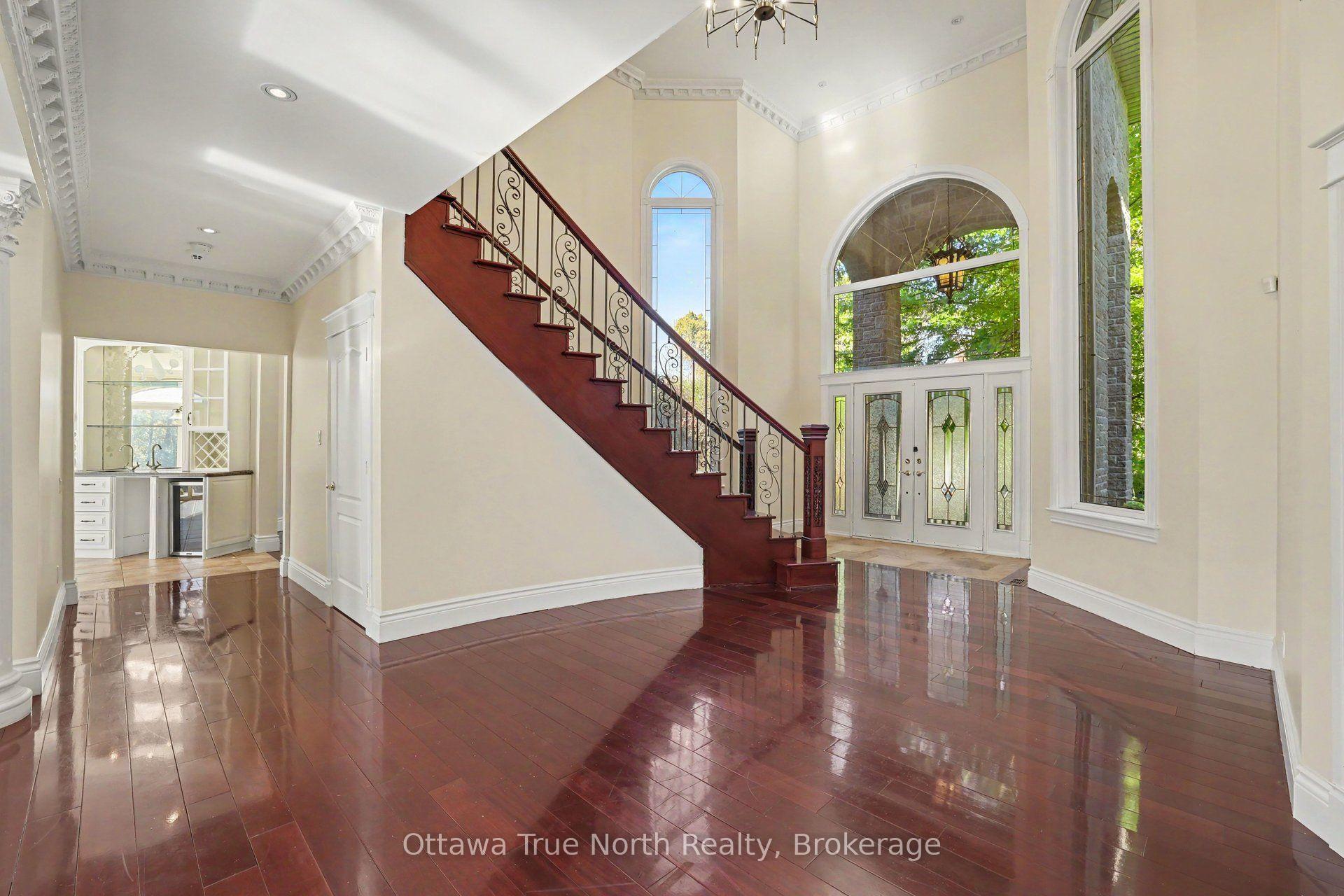 Photo 7 of 5884 Earlscourt Crescent, Ottawa, Manotick East to Manotick Station — HOMEH