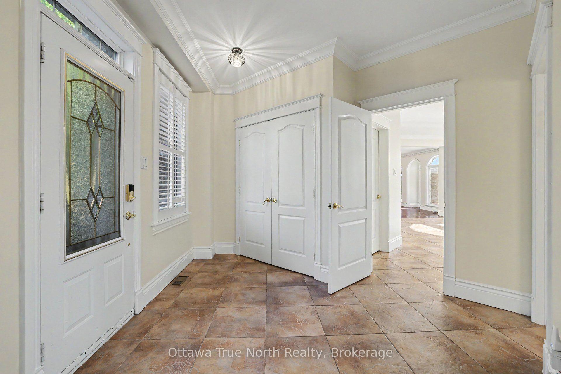 Photo 25 of 5884 Earlscourt Crescent, Ottawa, Manotick East to Manotick Station — HOMEH