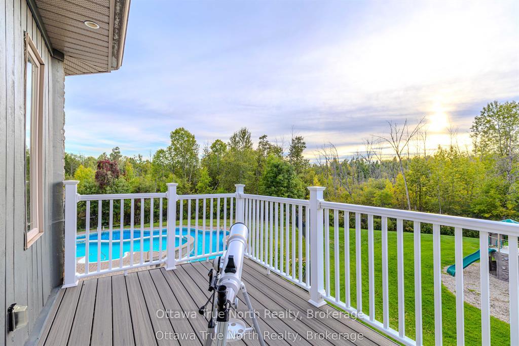 Photo 34 of 5884 Earlscourt Crescent, Ottawa, Manotick East to Manotick Station — HOMEH