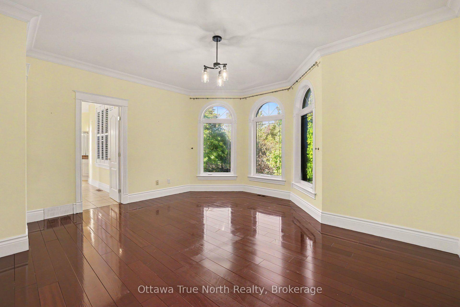 Photo 35 of 5884 Earlscourt Crescent, Ottawa, Manotick East to Manotick Station — HOMEH