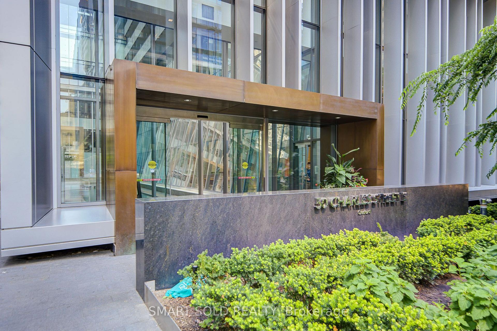 Photo 2 of Unit 2909, 50 Charles Street E, Toronto, Church-Yonge Corridor — HOMEH
