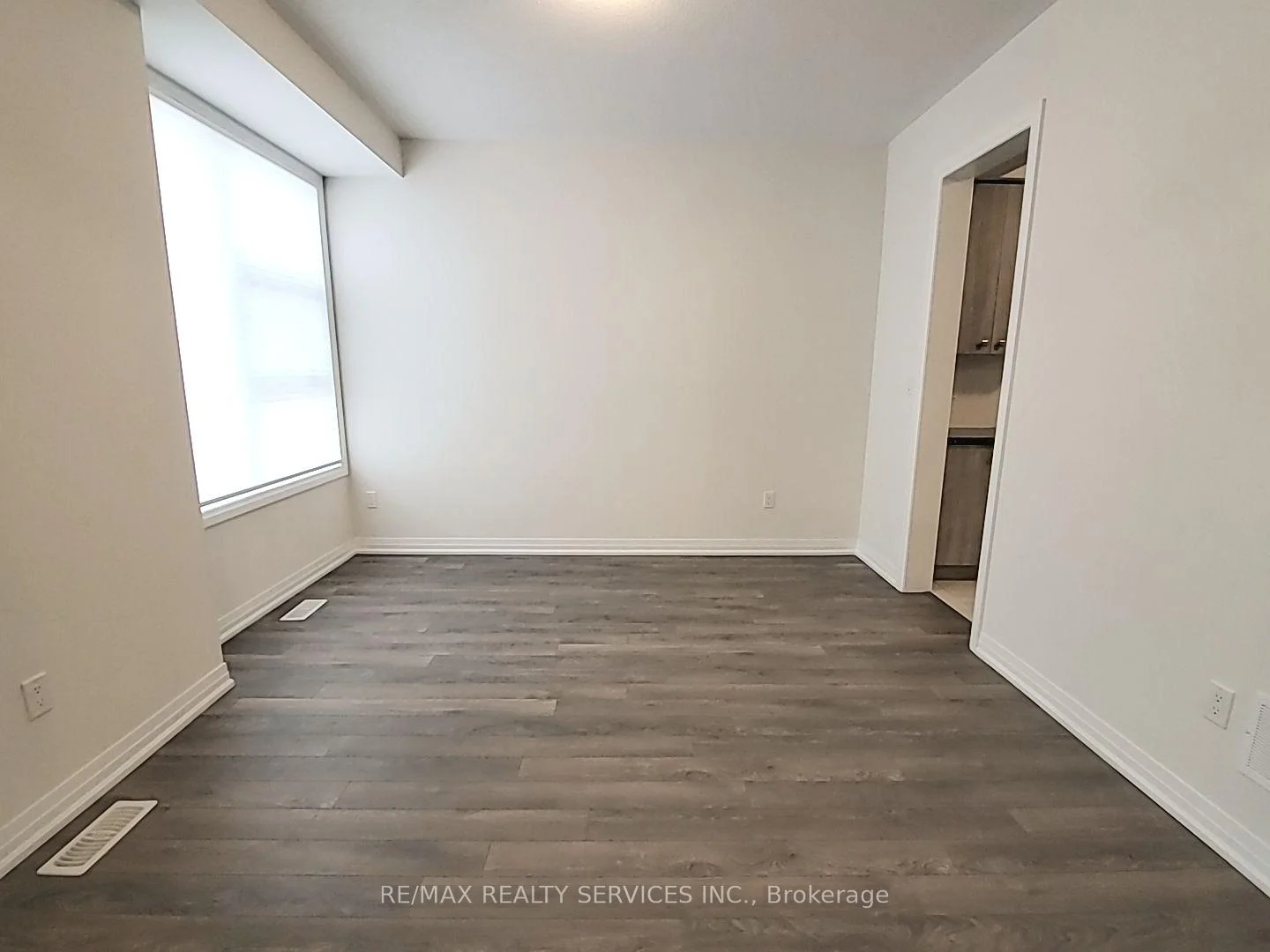 Photo 13 of 225 Coronation Road, Whitby, Rural Whitby — HOMEH