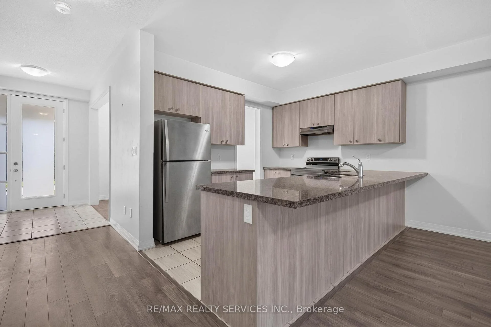Photo 31 of 225 Coronation Road, Whitby, Rural Whitby — HOMEH