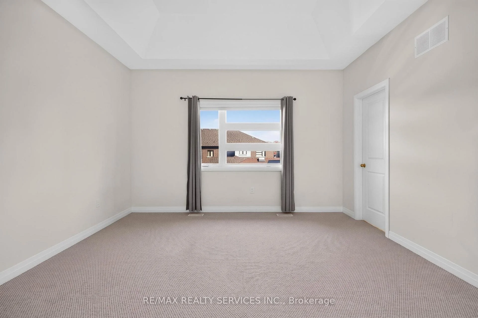 Photo 62 of 225 Coronation Road, Whitby, Rural Whitby — HOMEH