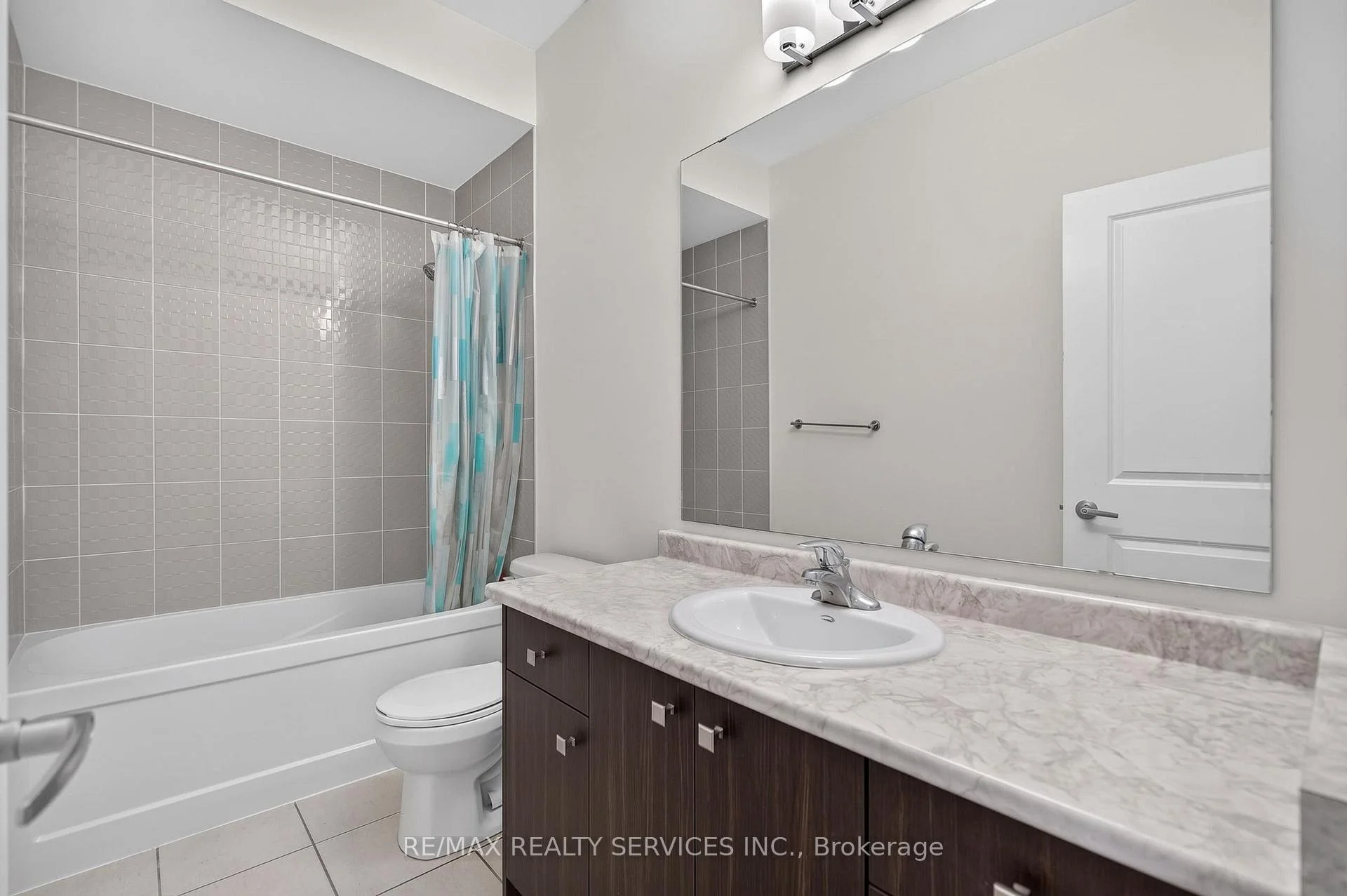 Photo 75 of 225 Coronation Road, Whitby, Rural Whitby — HOMEH