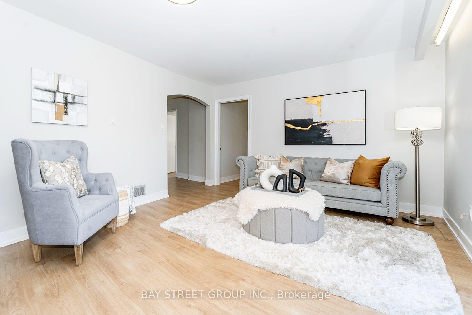 Photo 42 of 42 Faye Drive, North York, Pleasant View — HOMEH