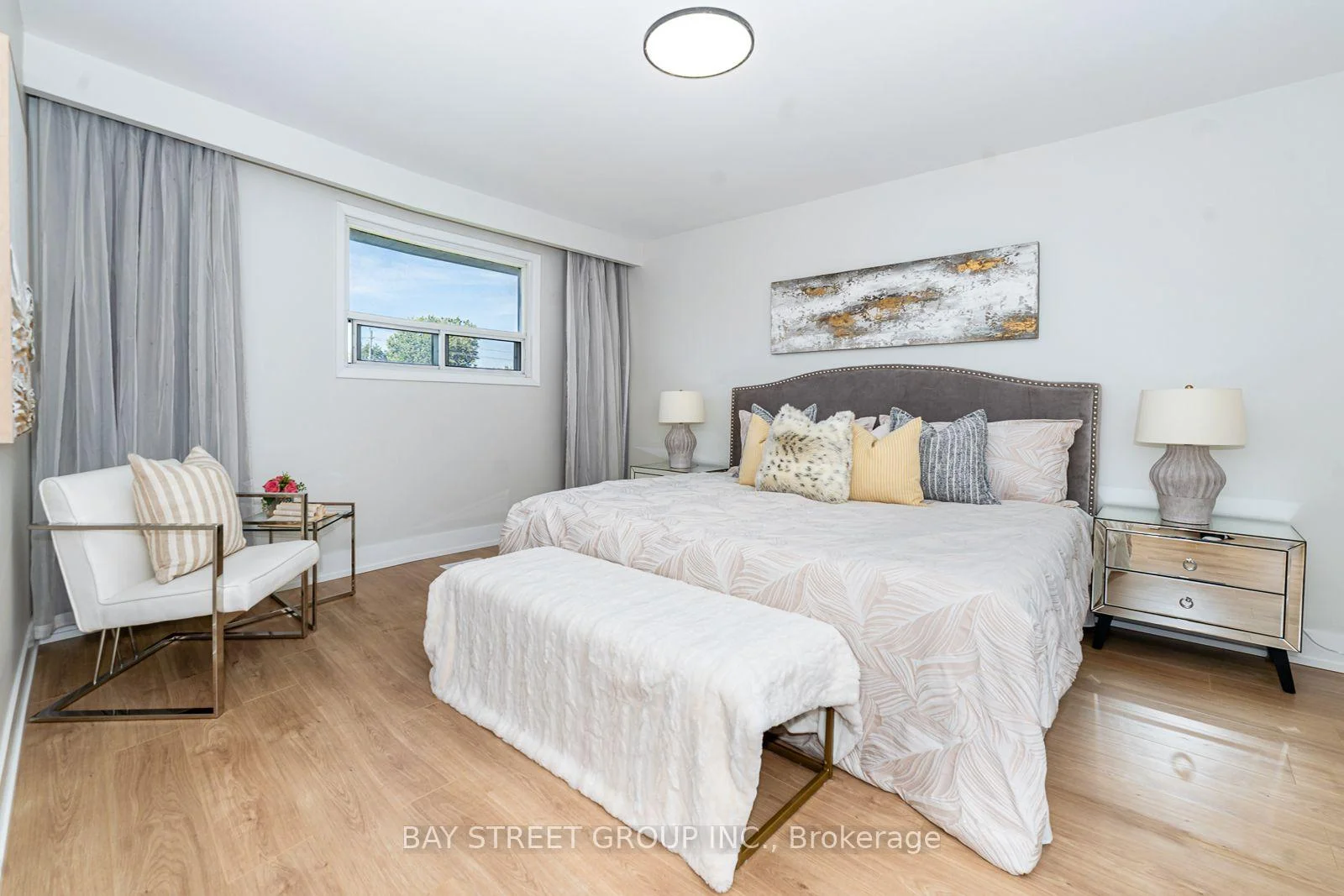 Photo 31 of 42 Faye Drive, North York, Pleasant View — HOMEH