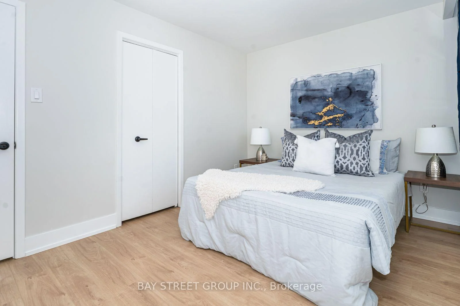 Photo 49 of 42 Faye Drive, North York, Pleasant View — HOMEH