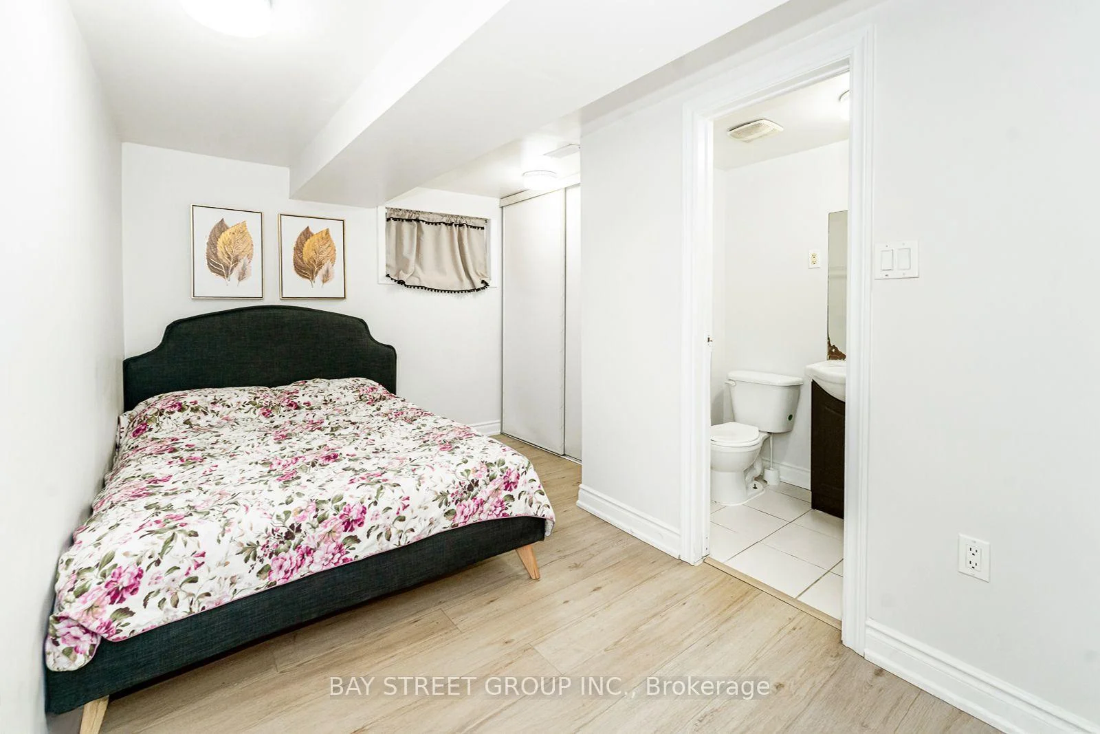 Photo 61 of 42 Faye Drive, North York, Pleasant View — HOMEH