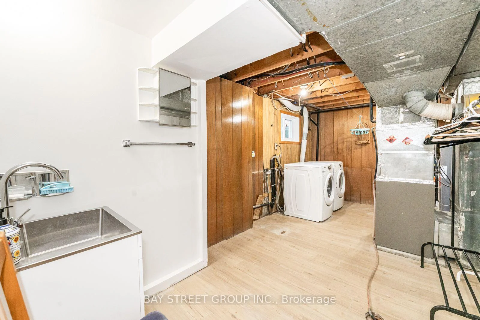 Photo 72 of 42 Faye Drive, North York, Pleasant View — HOMEH