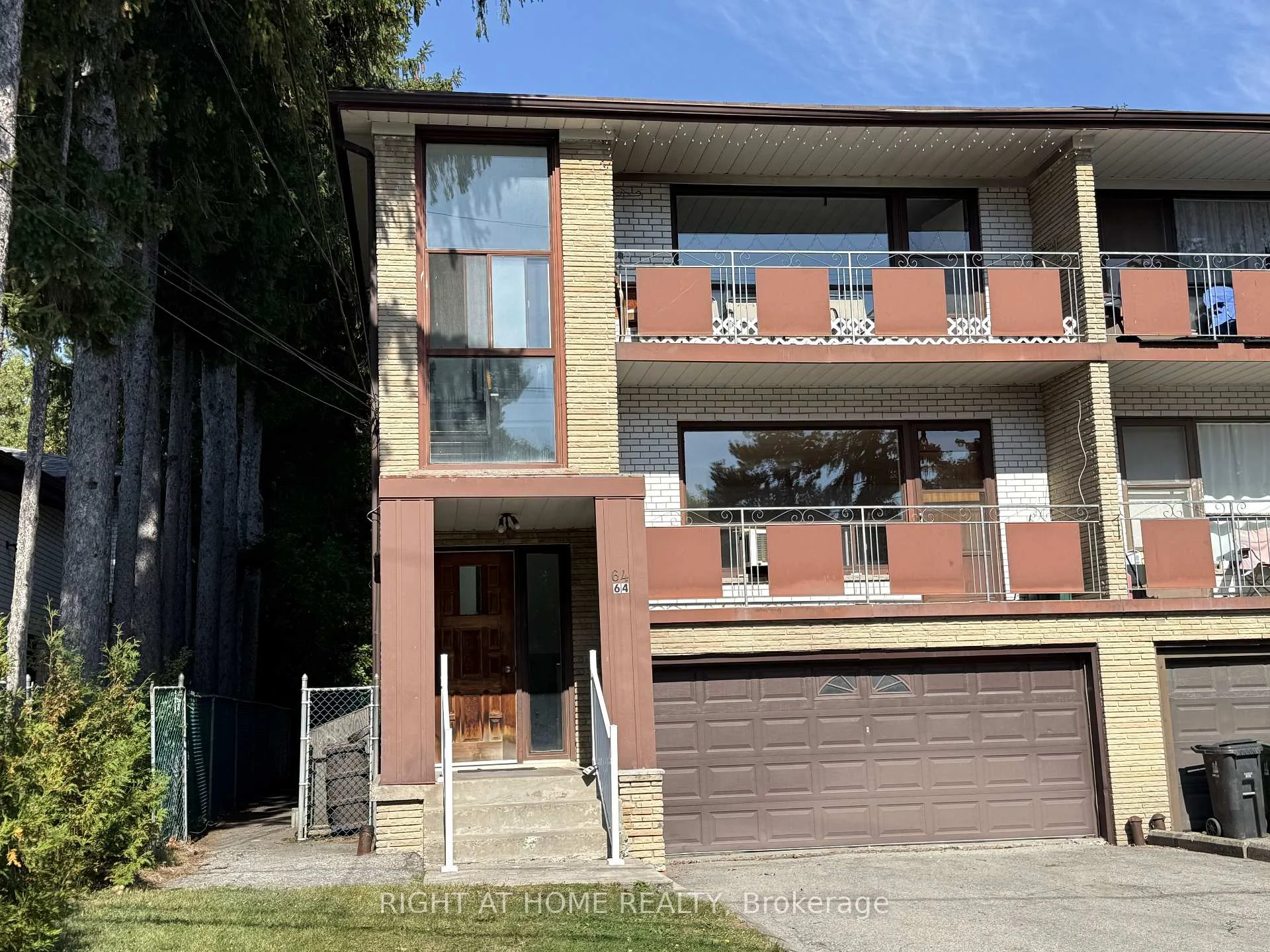Photo 44 of 64 Purdon Drive, North York, Bathurst Manor — HOMEH