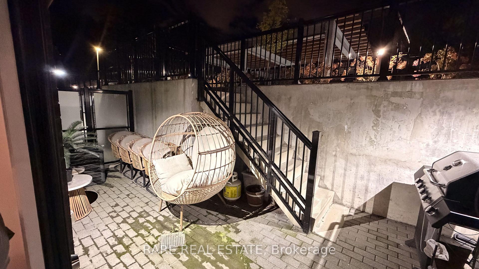 Photo 16 of Unit 4, 10 Marquette Avenue, Toronto, Englemount-Lawrence — HOMEH