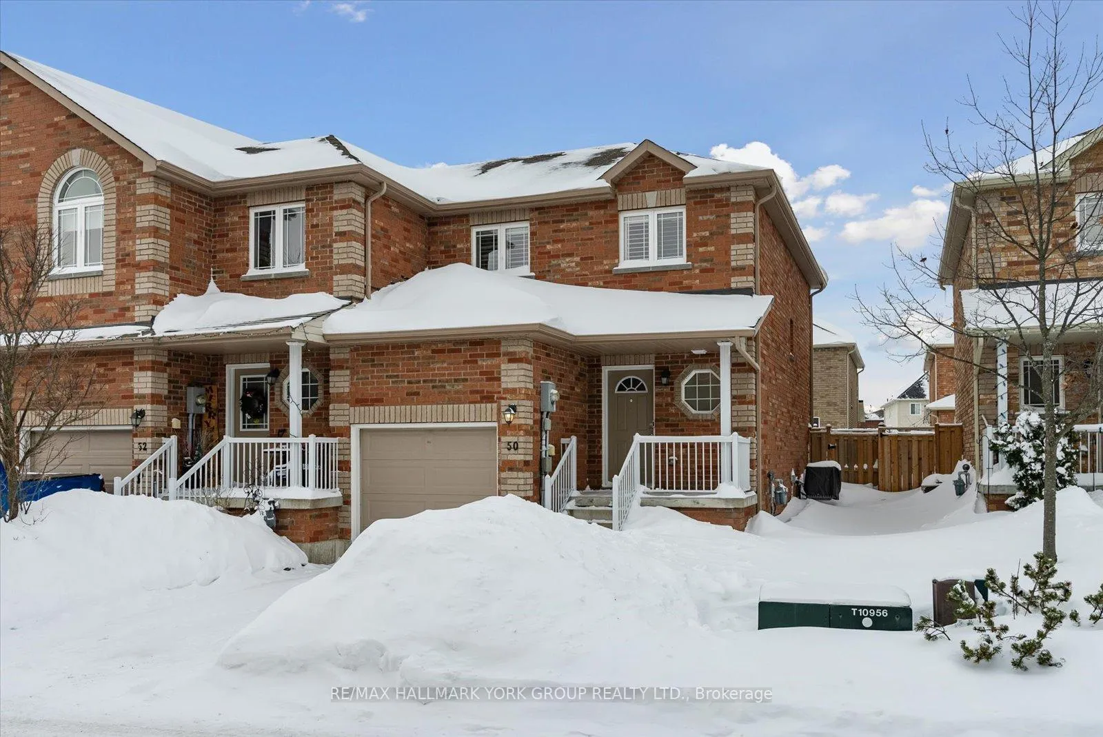 Front of Unit 70, 50 Southwoods Crescent