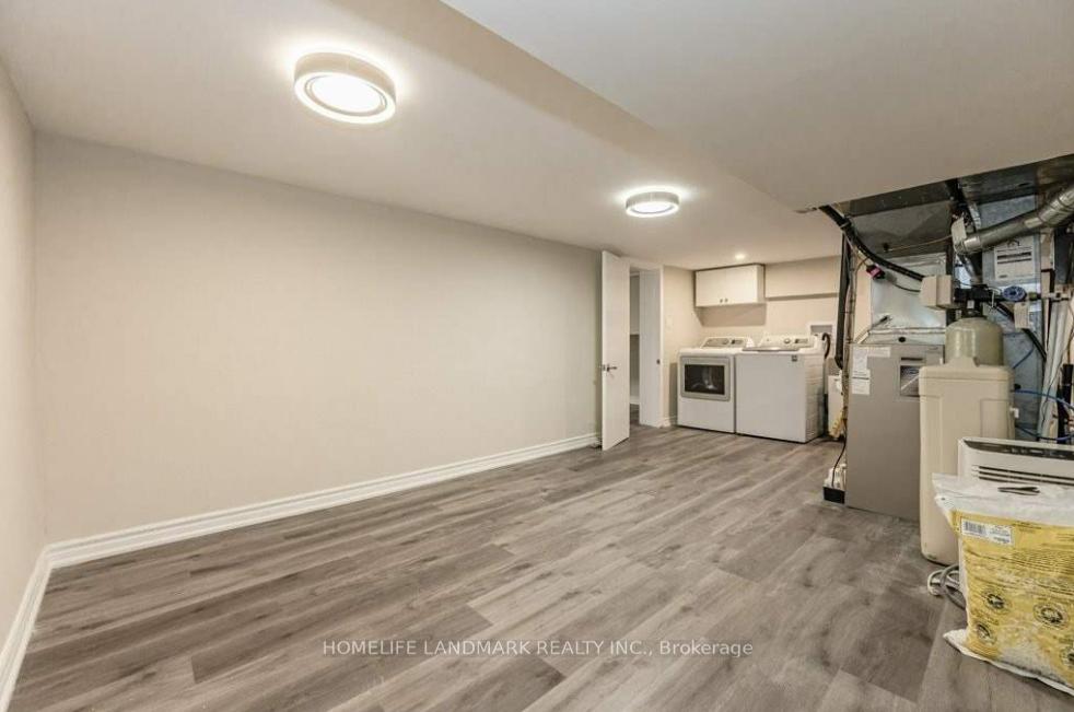 Photo 10 of 47 Young Street E, Waterloo — HOMEH