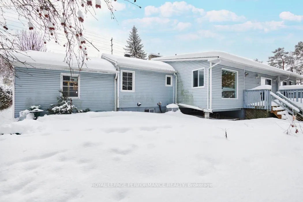 Photo 33 of 813 Walkley Road, Ottawa, Riverside Park — HOMEH