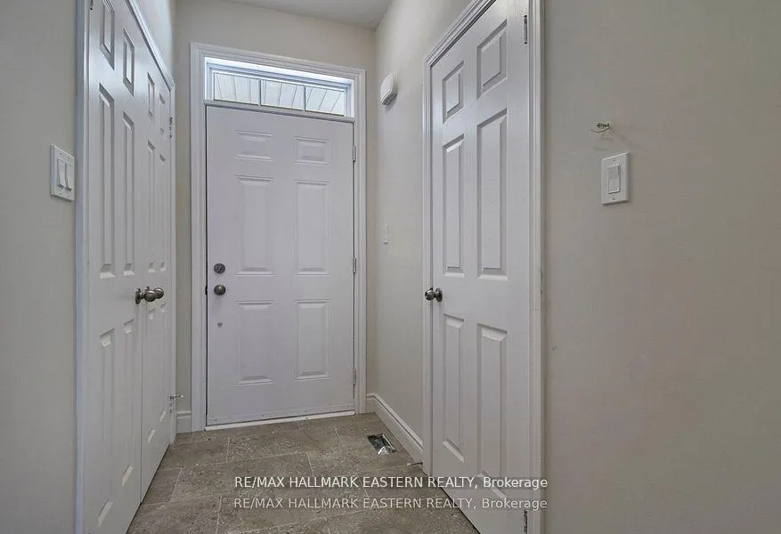 Photo 16 of 32 Coldbrook Drive, Cavan Monaghan, Cavan-Monaghan — HOMEH