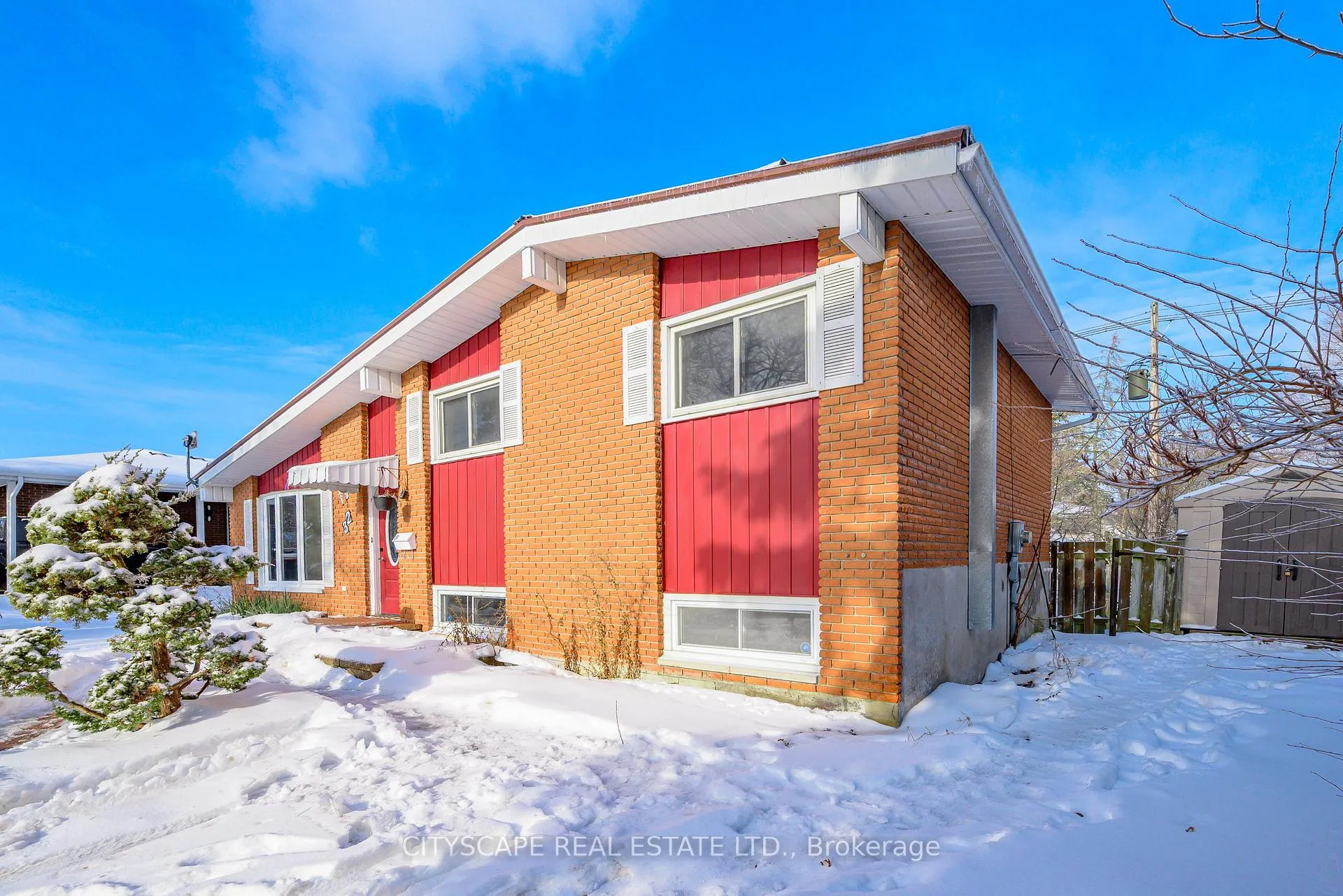 Photo 3 of 32 Edgeview Drive, Quinte West, Trenton Ward — HOMEH