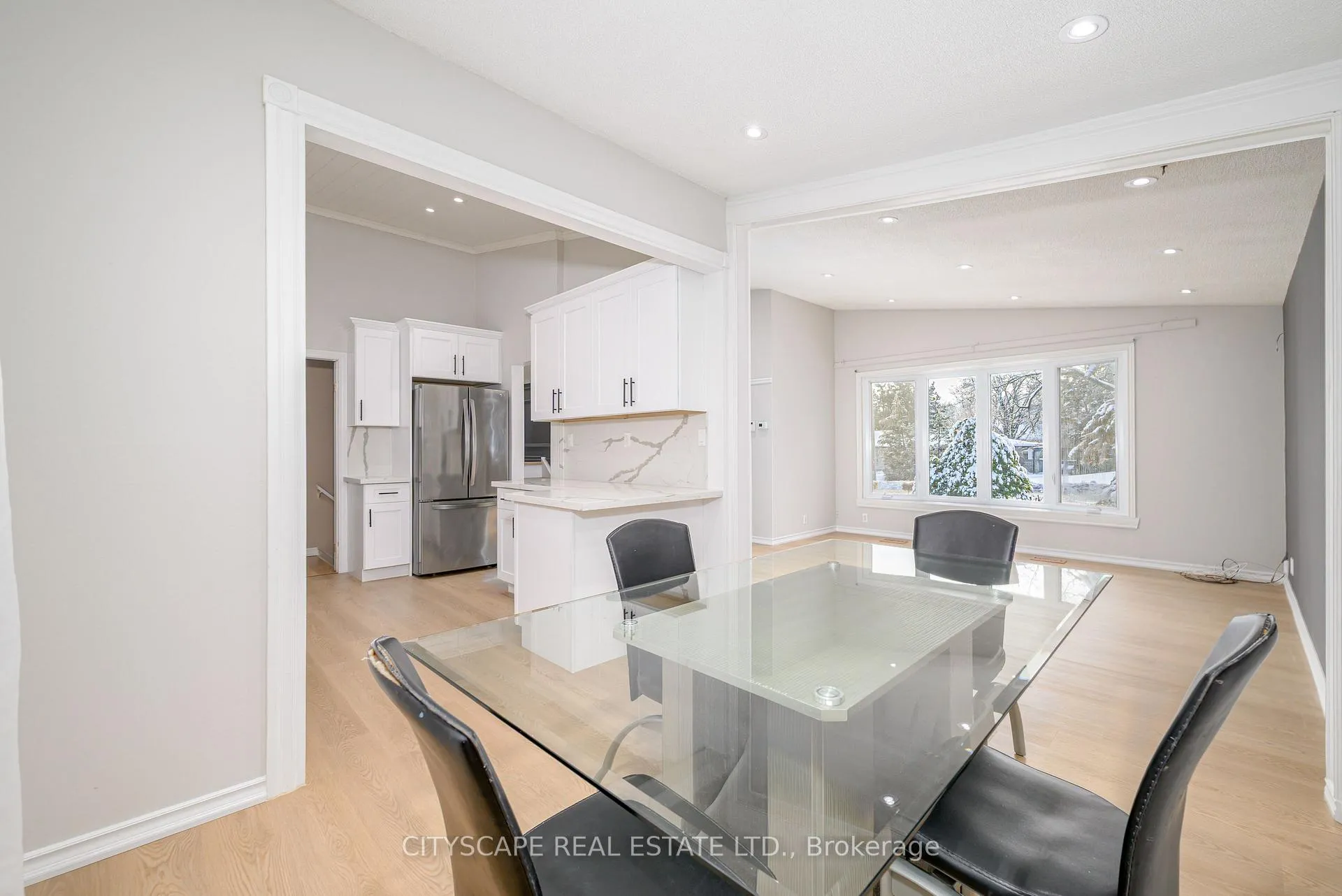 Photo 16 of 32 Edgeview Drive, Quinte West, Trenton Ward — HOMEH