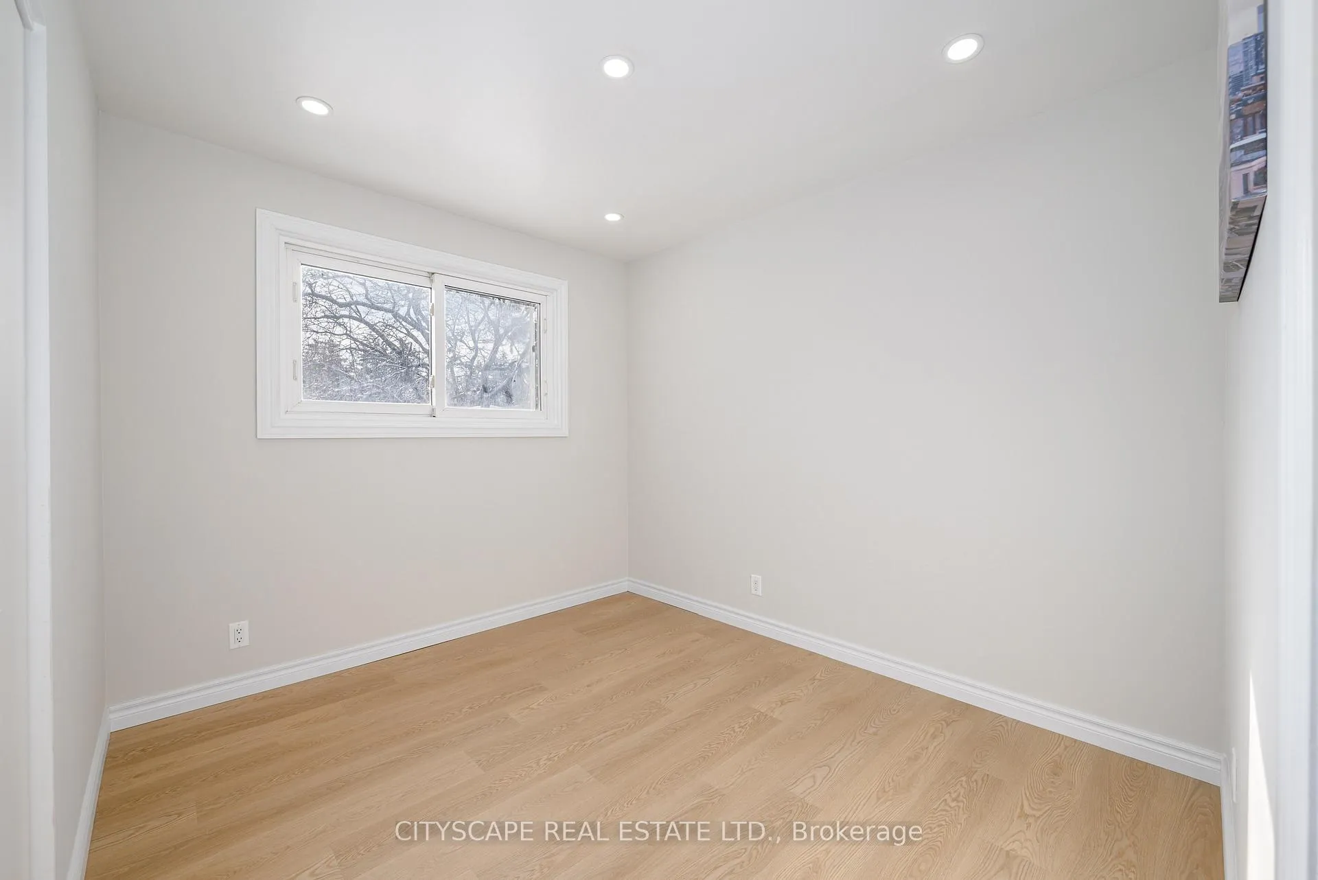 Photo 27 of 32 Edgeview Drive, Quinte West, Trenton Ward — HOMEH