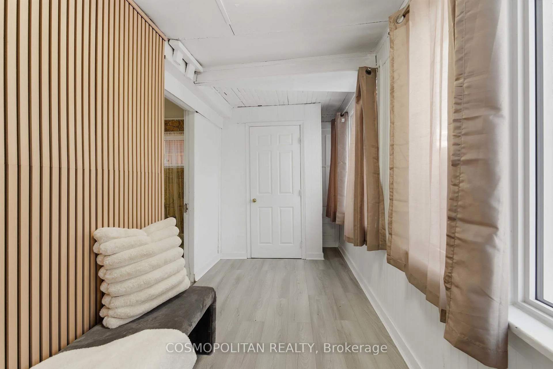 Photo 8 of 4758 Second Avenue, Niagara Falls, Cherrywood — HOMEH