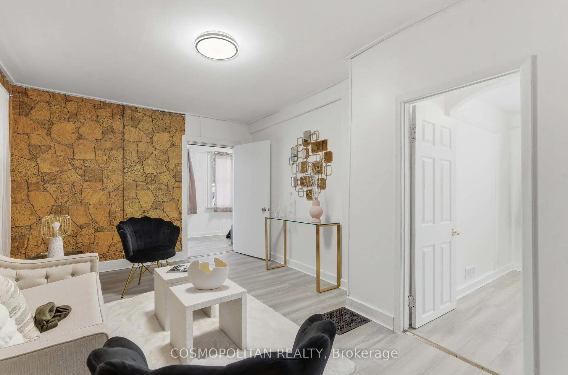 Photo 11 of 4758 Second Avenue, Niagara Falls, Cherrywood — HOMEH