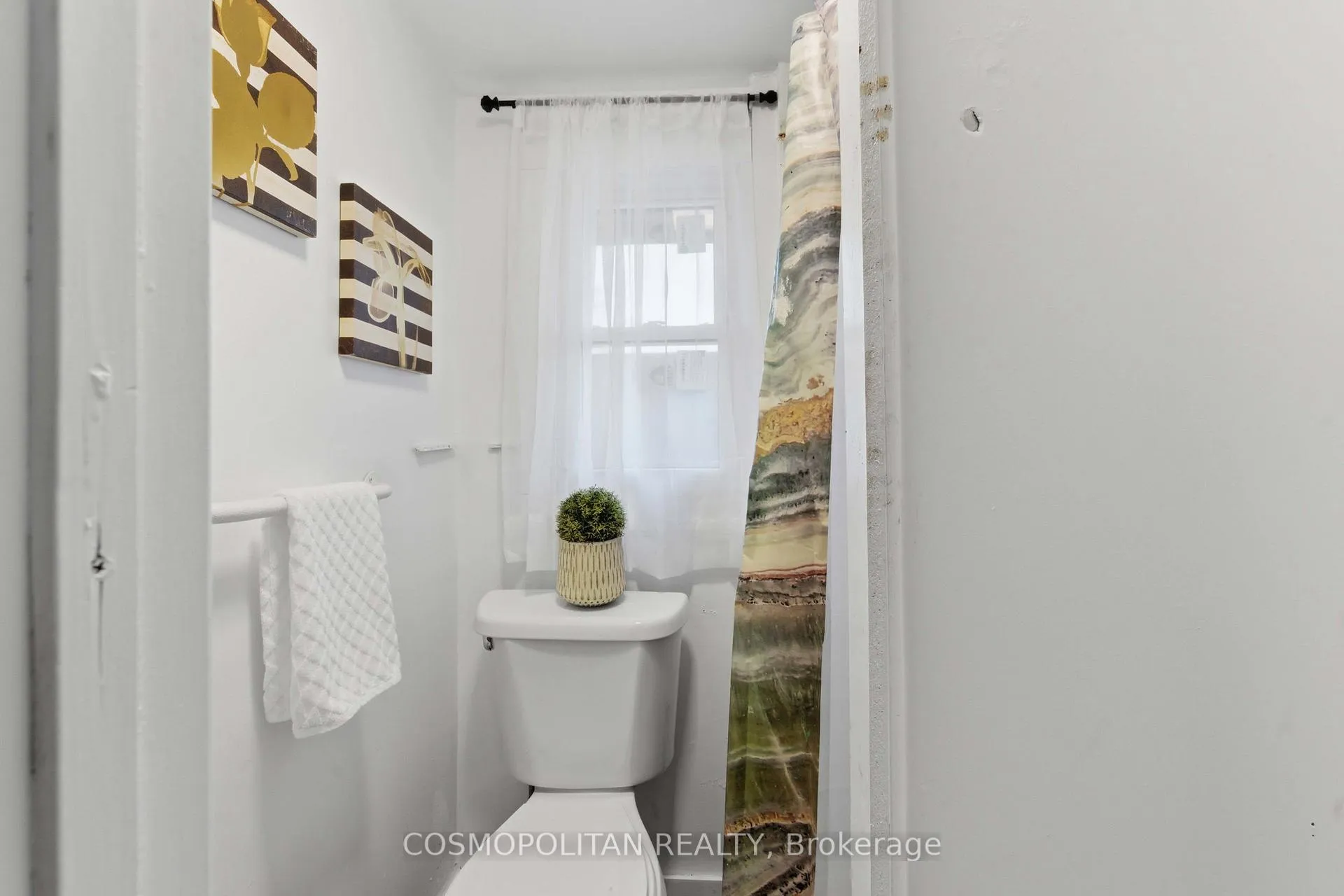 Photo 35 of 4758 Second Avenue, Niagara Falls, Cherrywood — HOMEH