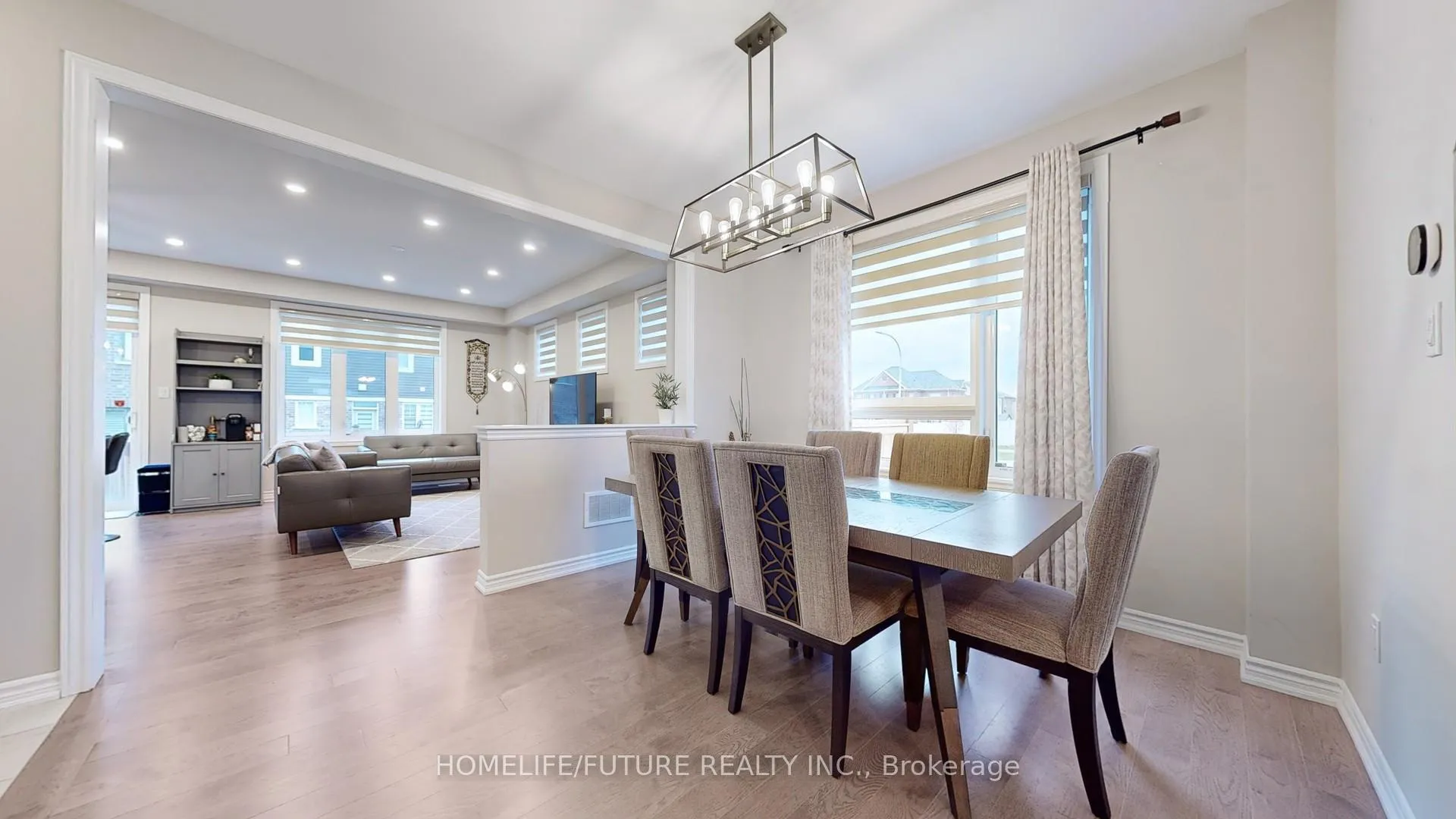 Photo 10 of 21 Broden Crescent, Whitby, Rural Whitby — HOMEH