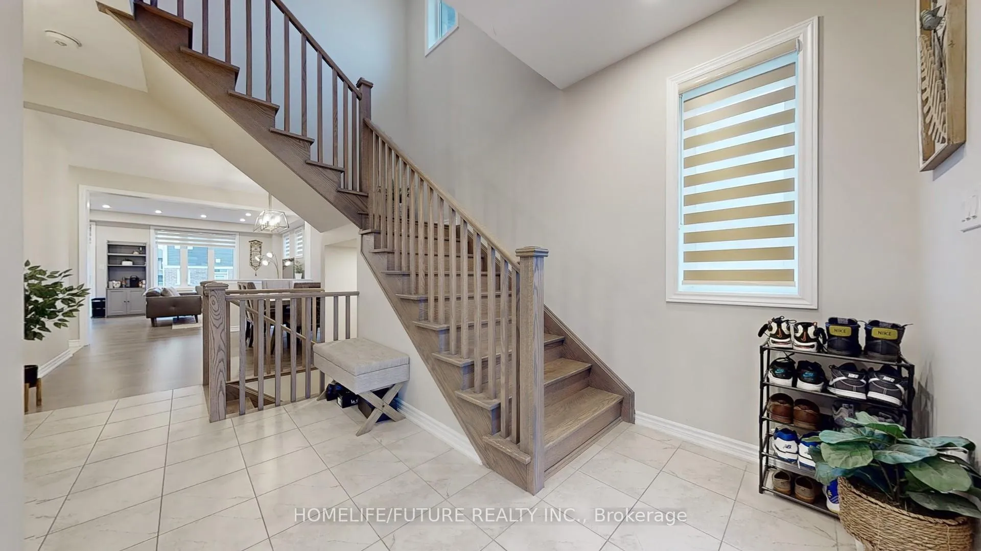 Photo 13 of 21 Broden Crescent, Whitby, Rural Whitby — HOMEH