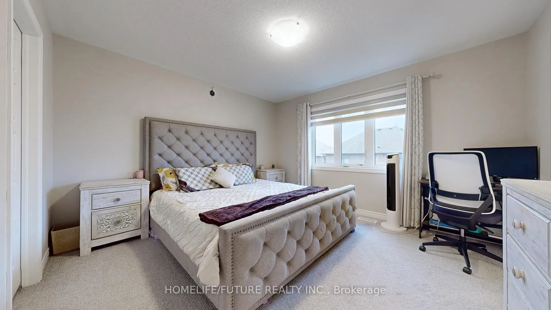 Photo 16 of 21 Broden Crescent, Whitby, Rural Whitby — HOMEH