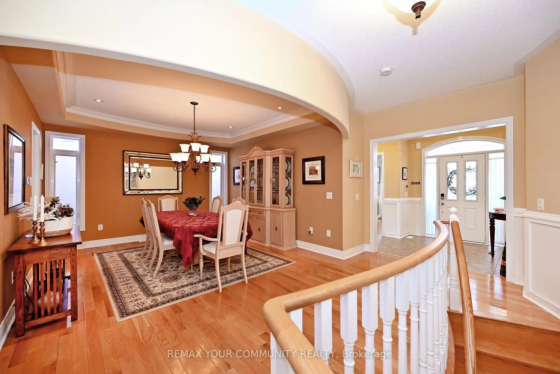 Photo 5 of 29 Turner Drive, Barrie, Bayshore — HOMEH
