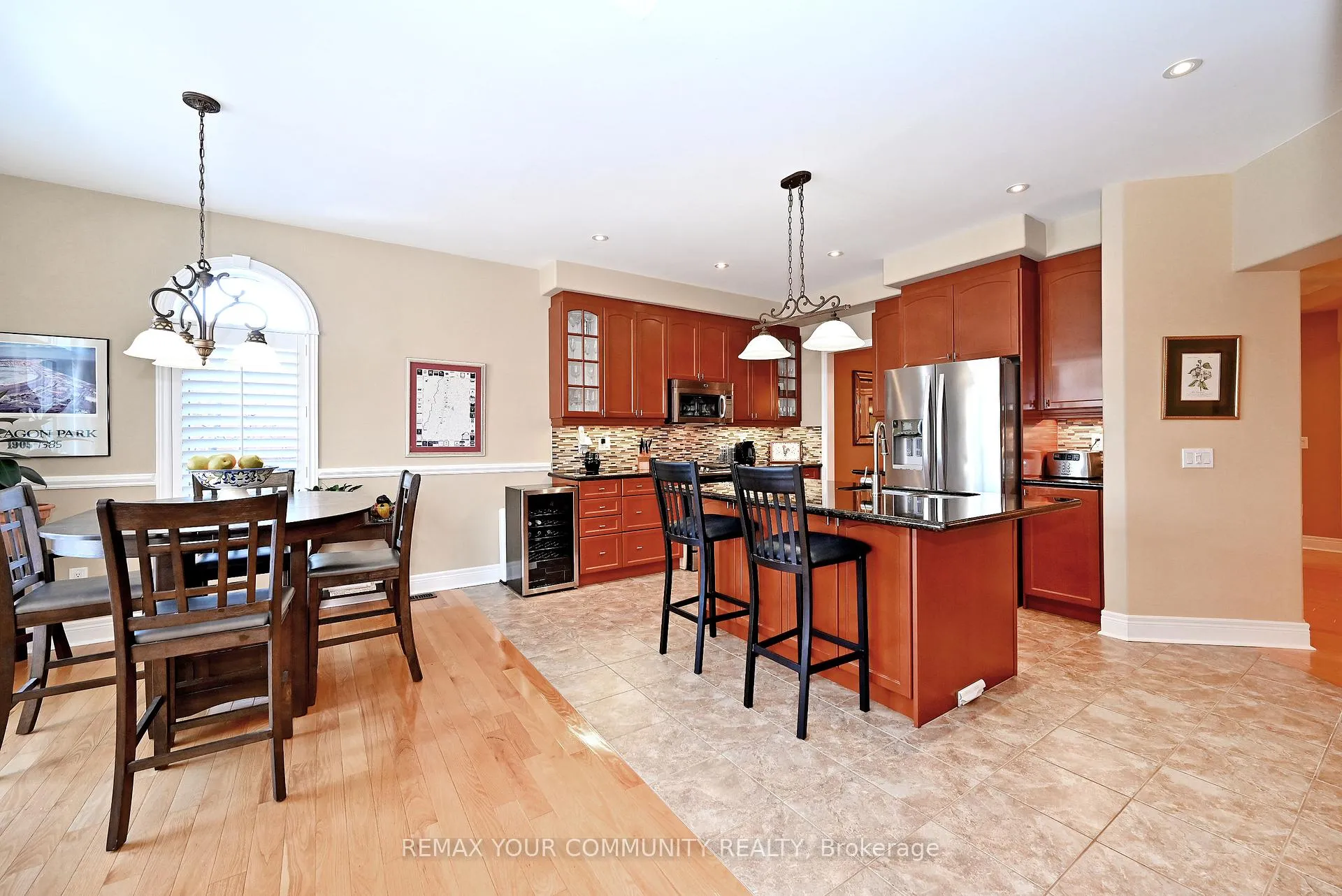 Photo 12 of 29 Turner Drive, Barrie, Bayshore — HOMEH