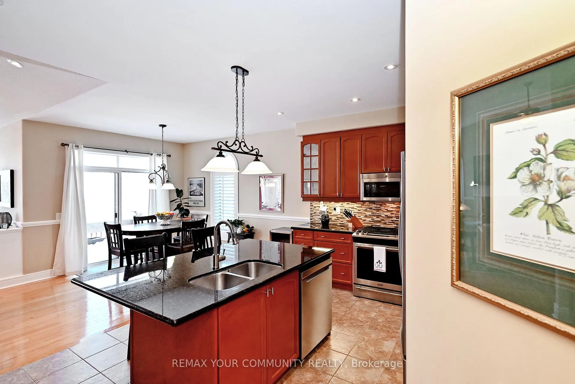 Photo 13 of 29 Turner Drive, Barrie, Bayshore — HOMEH