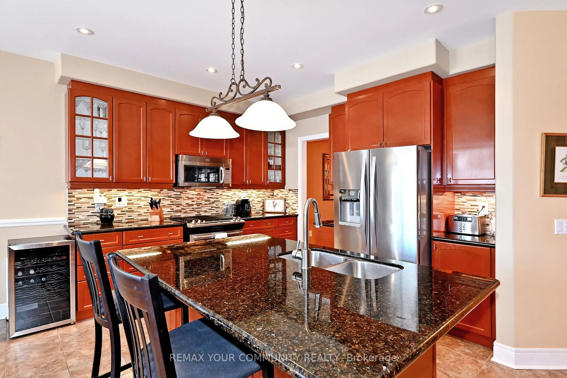 Photo 18 of 29 Turner Drive, Barrie, Bayshore — HOMEH