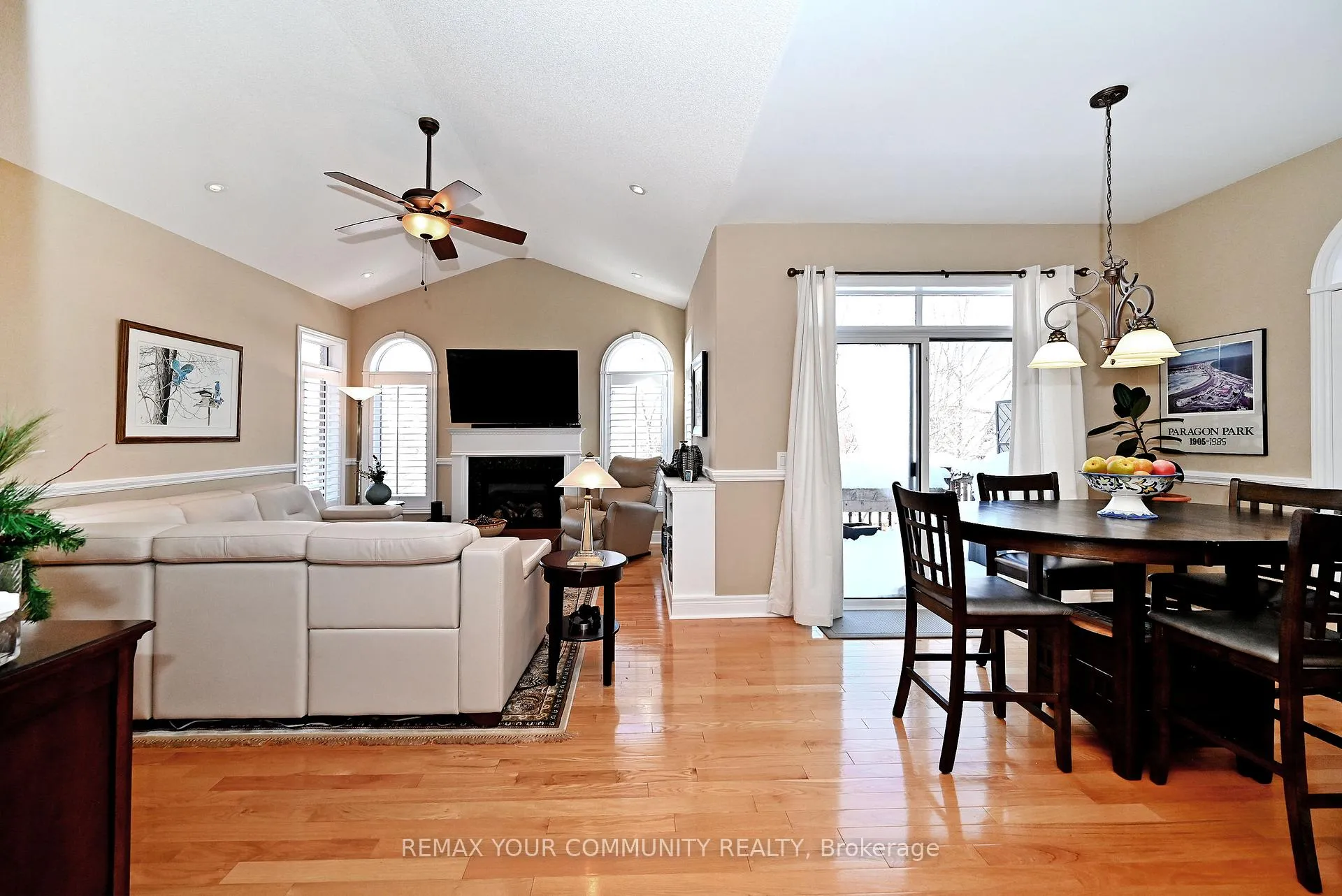 Photo 23 of 29 Turner Drive, Barrie, Bayshore — HOMEH