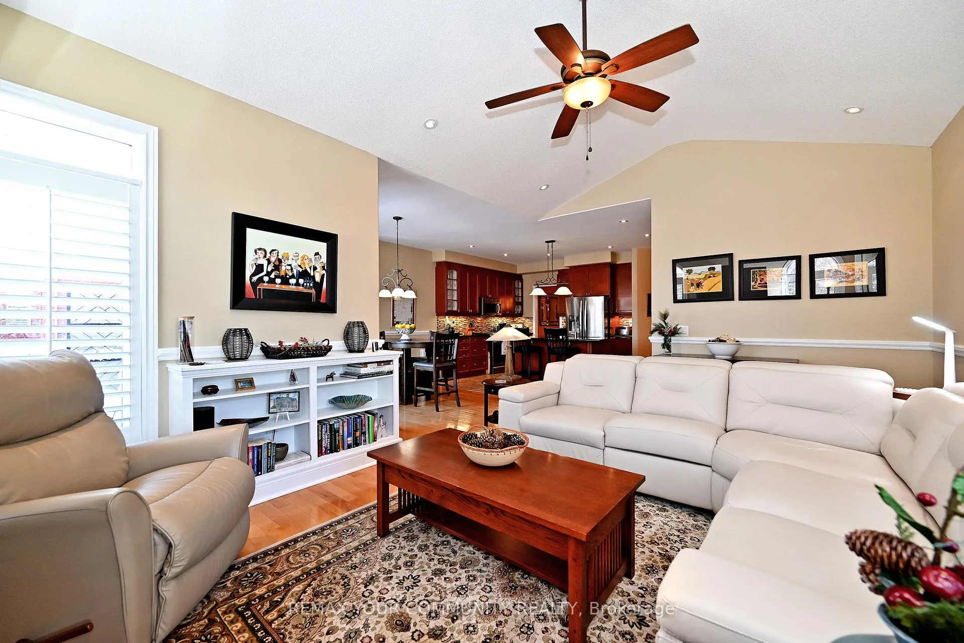Photo 26 of 29 Turner Drive, Barrie, Bayshore — HOMEH