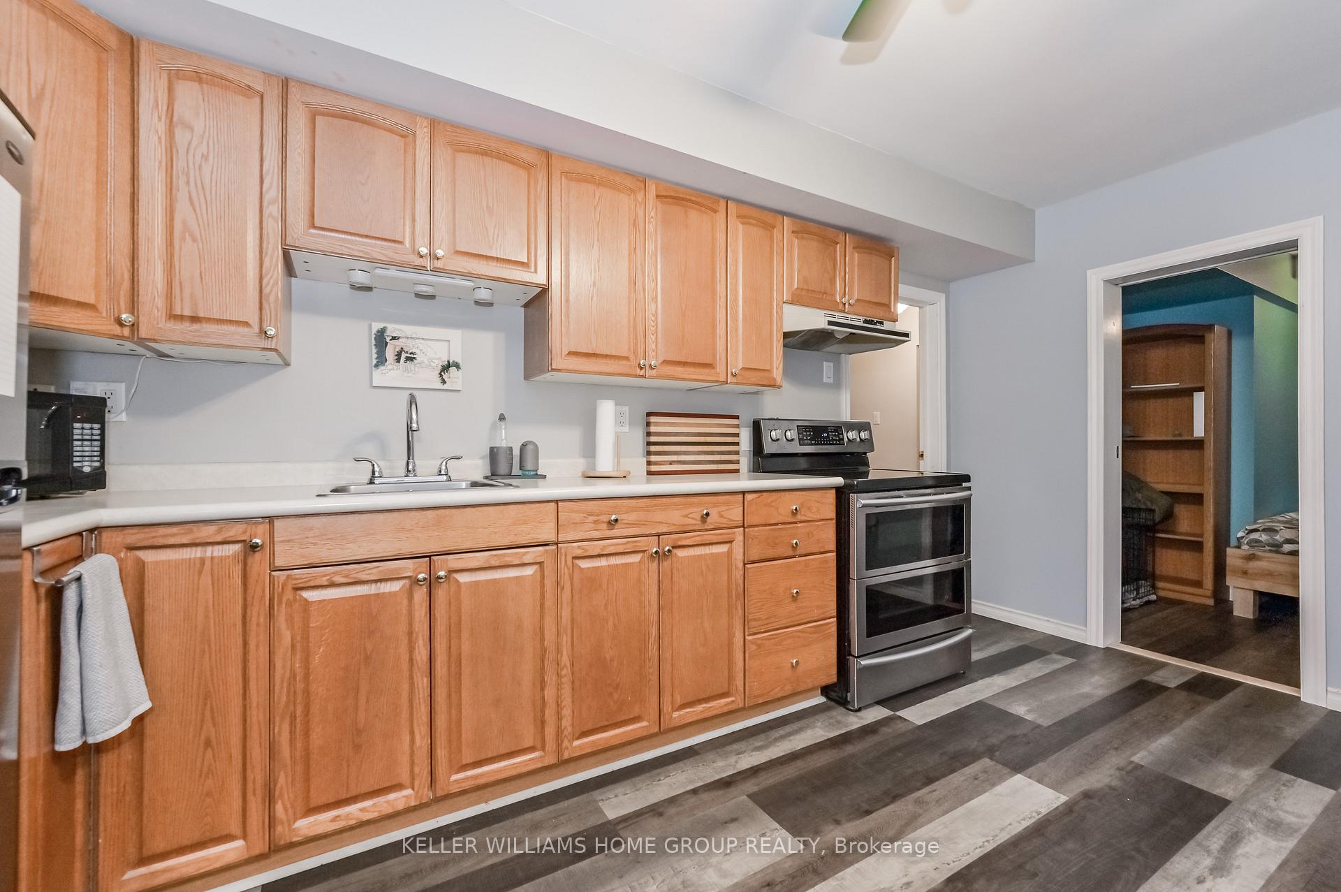 Photo 23 of 520 Perry Street, Centre Wellington, Fergus — HOMEH
