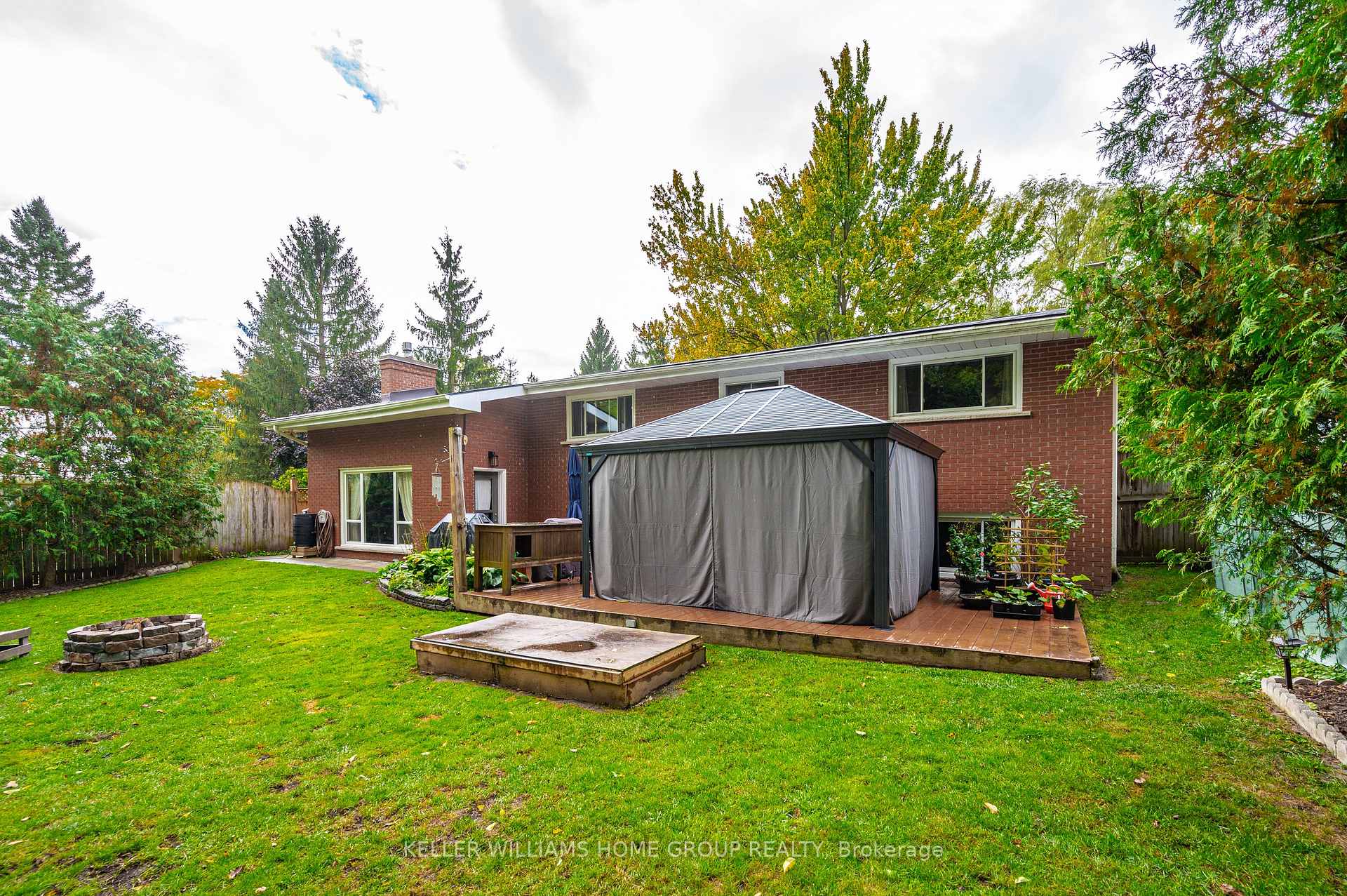 Photo 31 of 520 Perry Street, Centre Wellington, Fergus — HOMEH