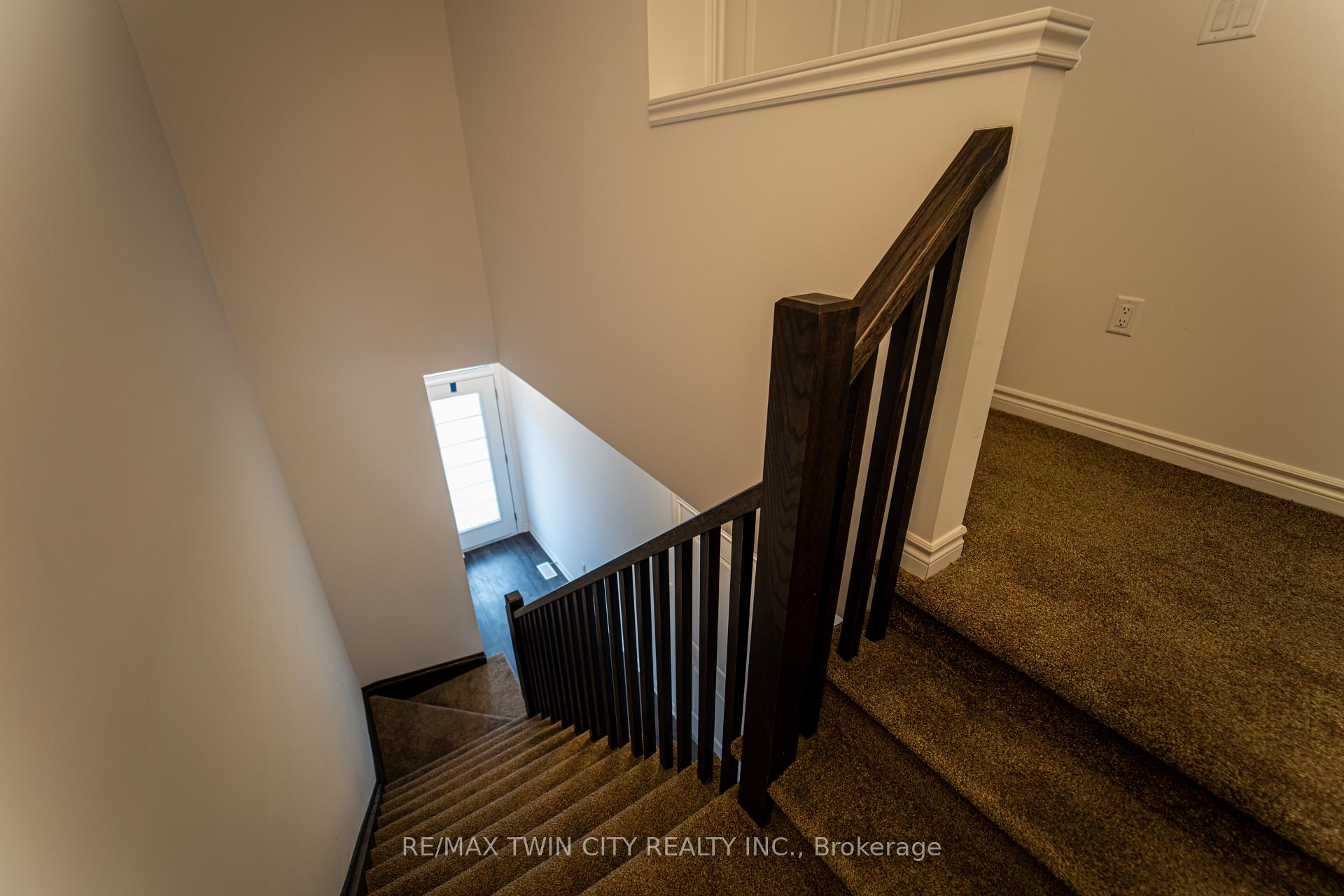 Photo 22 of 54 June Callwood Way E, Brant, Brantford Twp — HOMEH